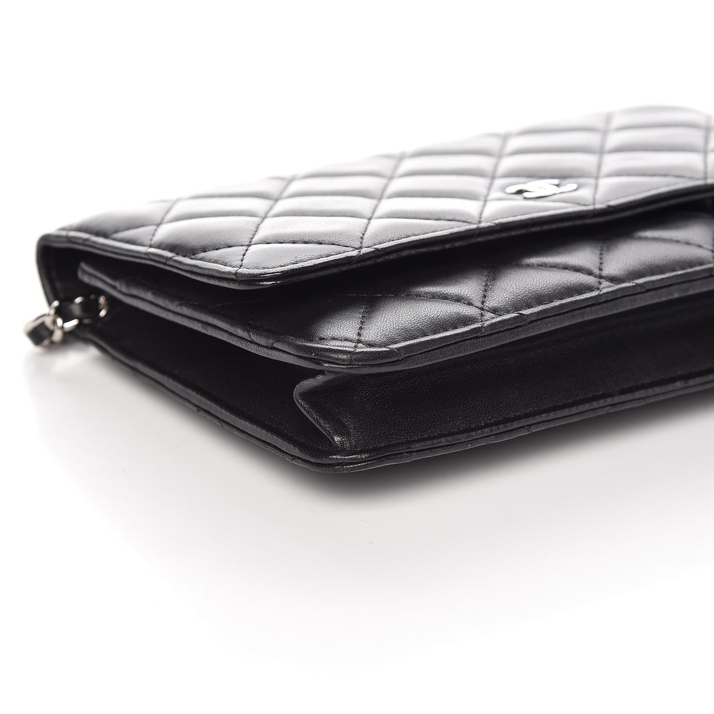 Lambskin Quilted Wallet On Chain WOC Black