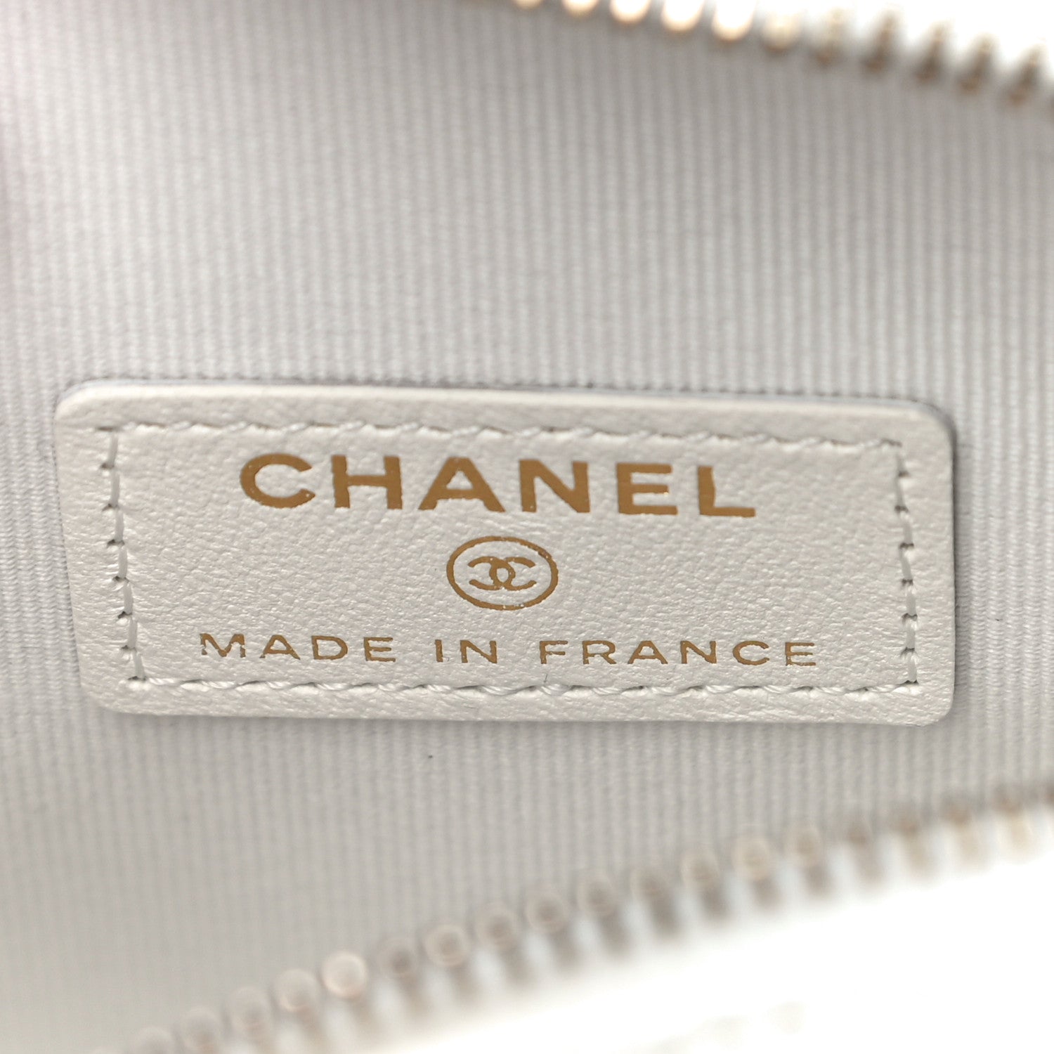 Chanel Lambskin Quilted CC In Love Heart Clutch With Chain White 5 of 9