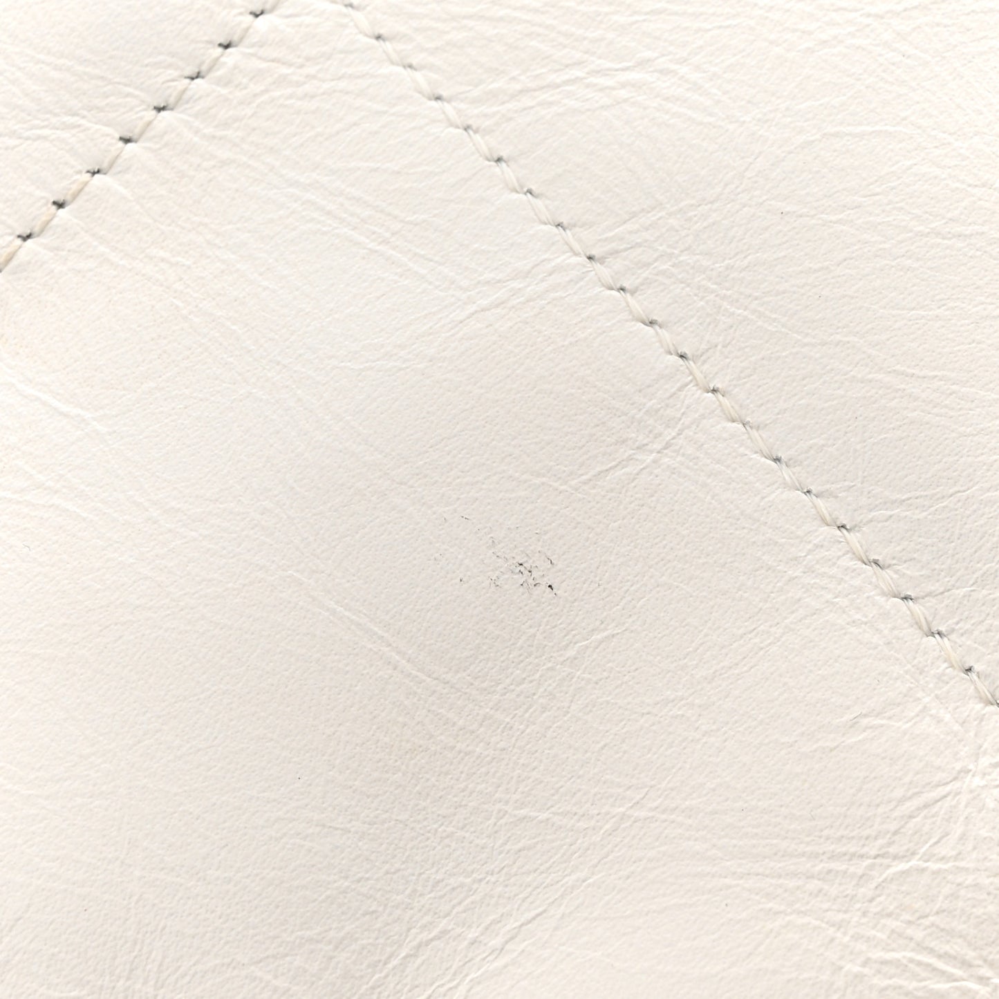 Shiny Calfskin Quilted Chanel 22 White