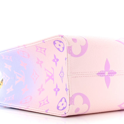 Louis Vuitton Monogram Giant Spring In The City Onthego PM Sunrise Pastel 16 of 21
