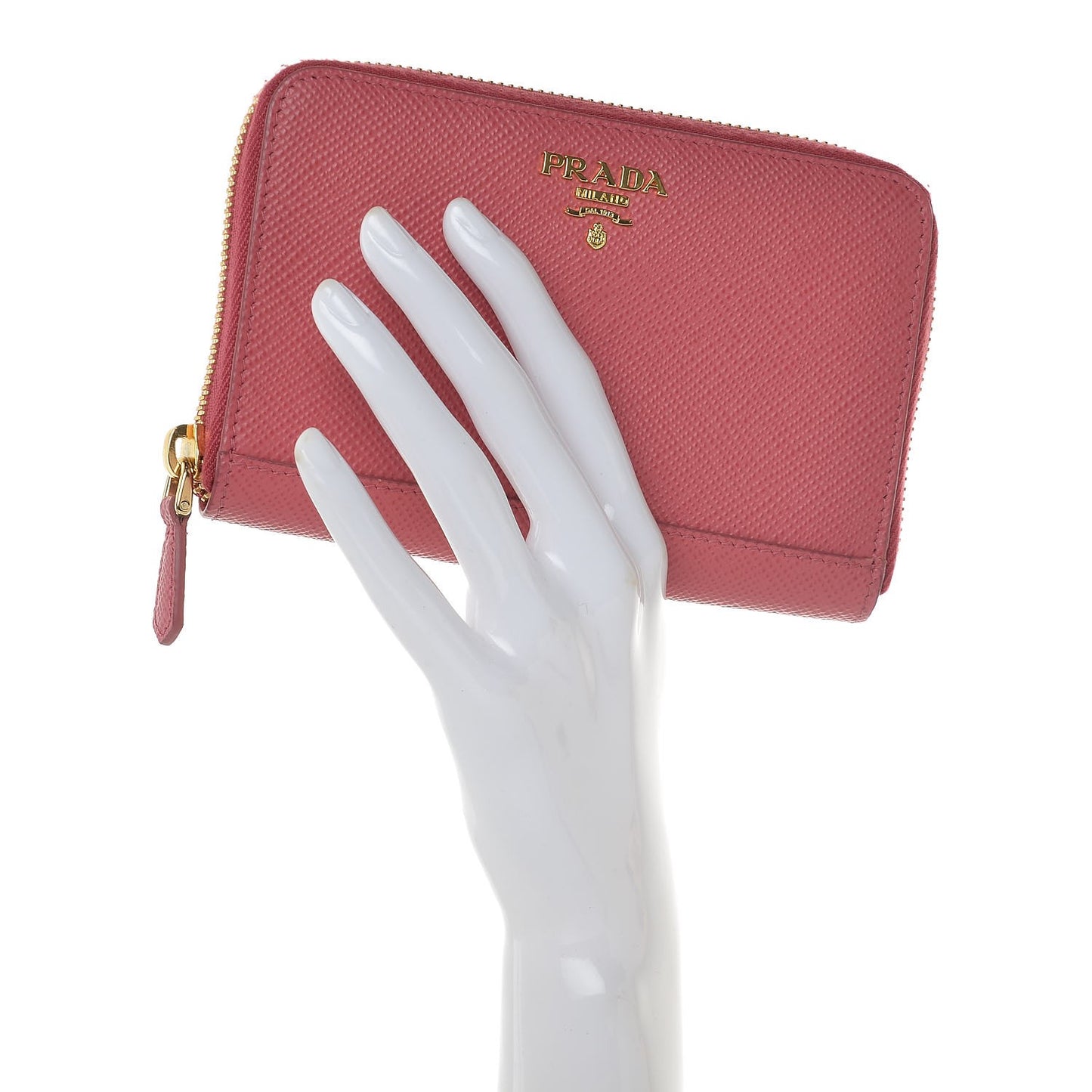Saffiano Cuir Zip Around Wallet Tamaris