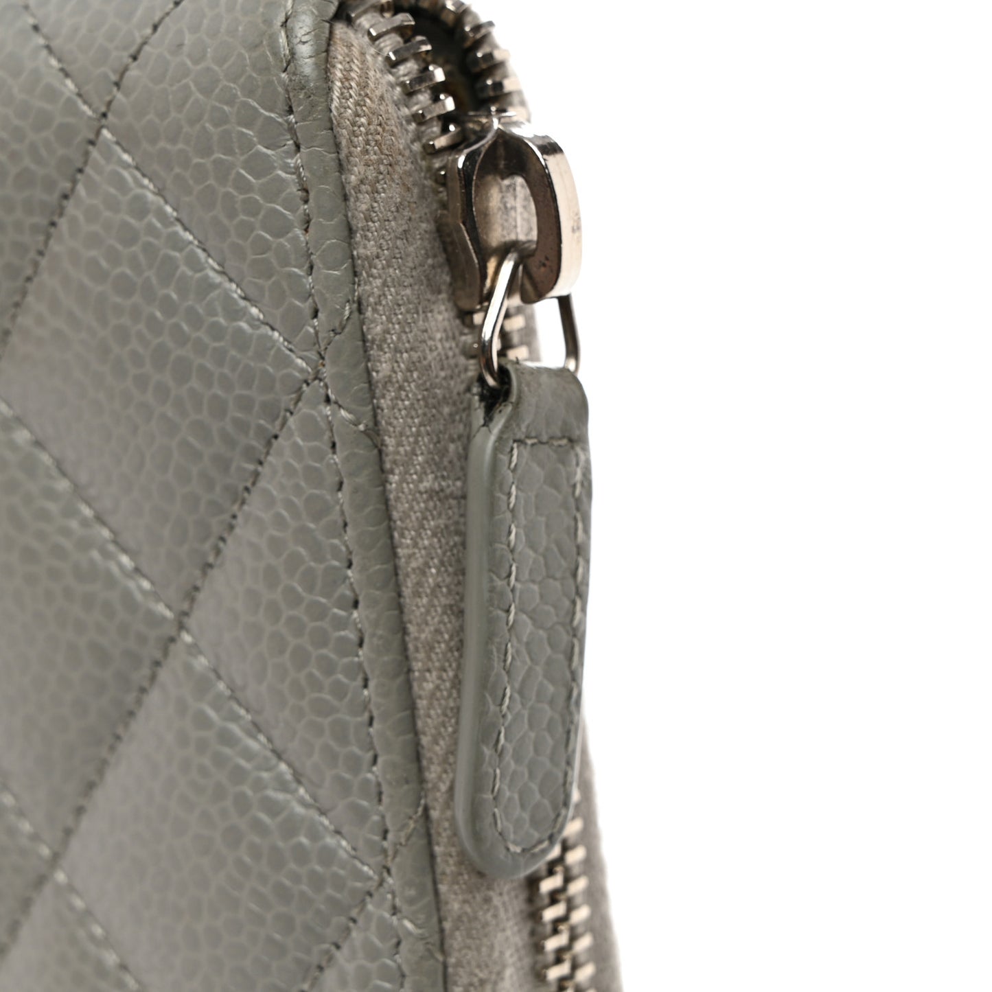 Caviar Quilted Large Gusset Zip Around Wallet Grey