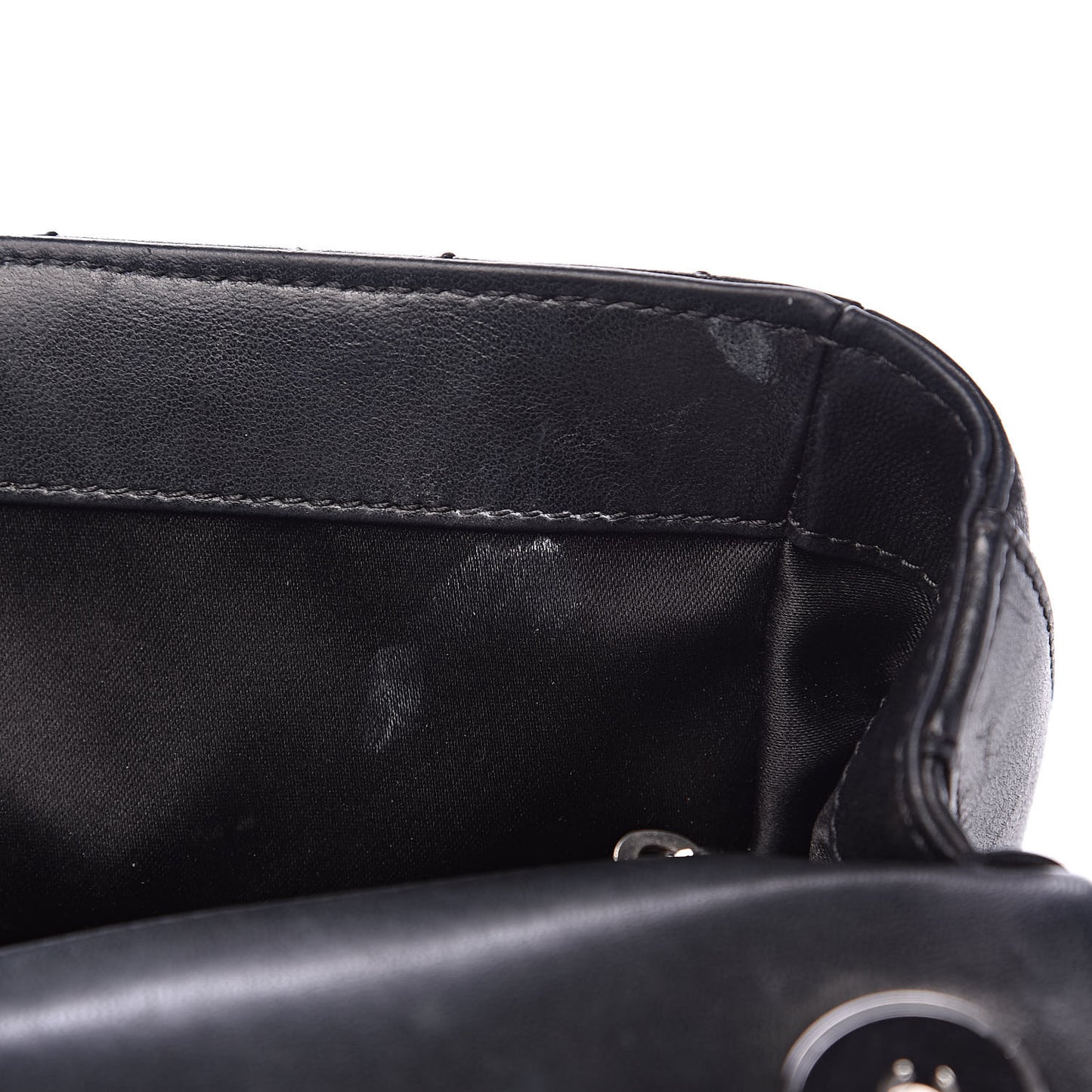 Lambskin Quilted Medium Easy Carry Flap Black