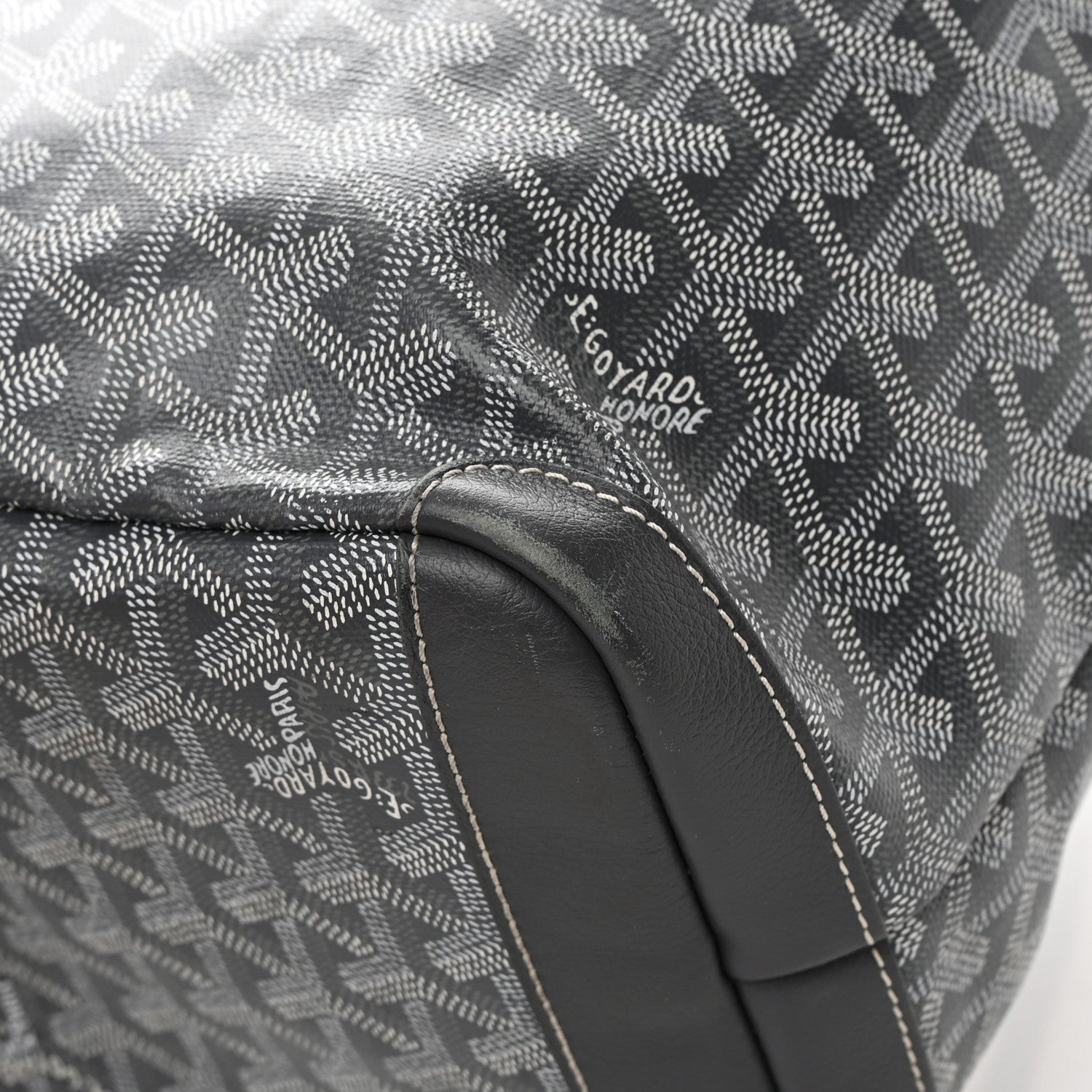 Goyard Goyardine Artois MM Grey 11 of 22