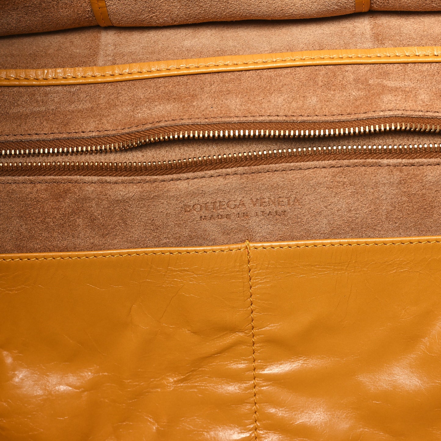 Paper Calfskin Maxi Intrecciato Medium Arco Slouch Yellow