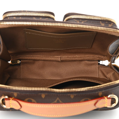 Louis Vuitton Monogram Utility Crossbody 5 of 10