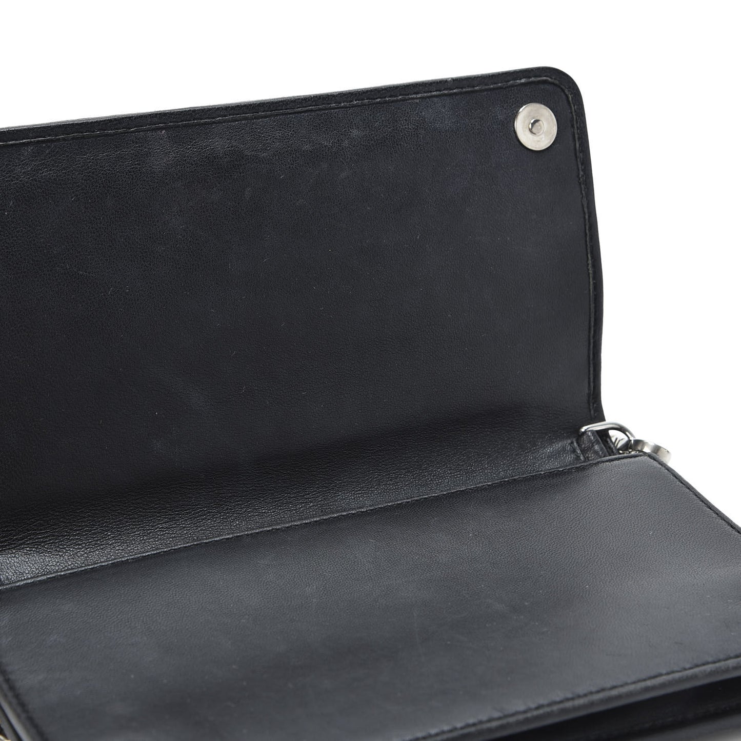 Nappa Gaufre Wallet On Chain Black