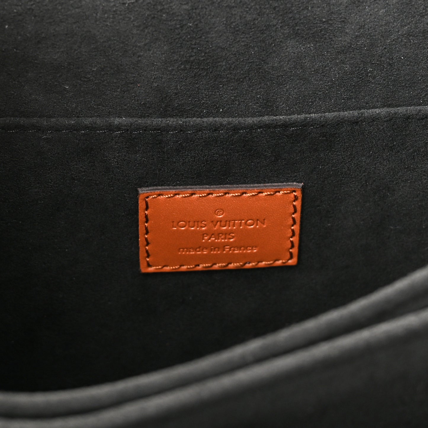 Reverse Monogram Dauphine MM