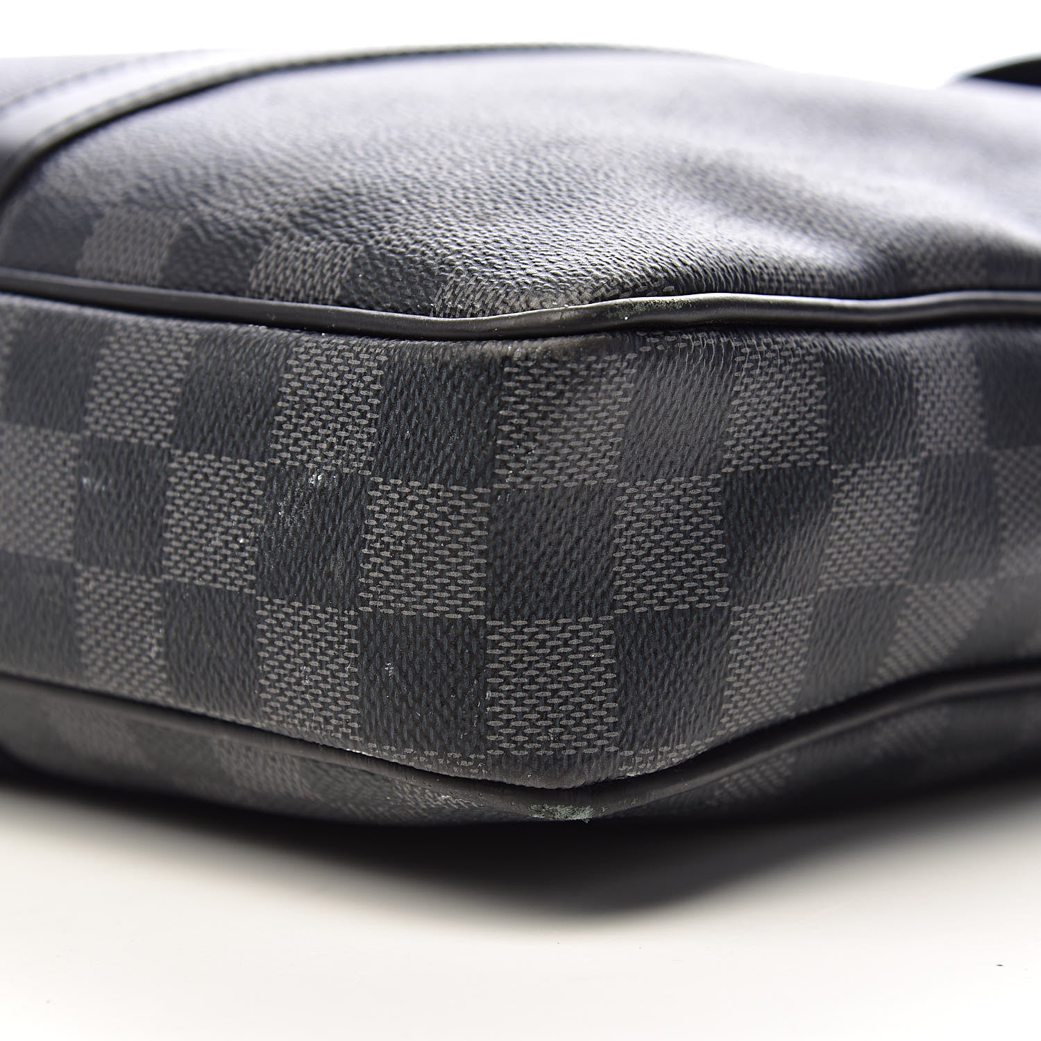 Louis Vuitton Damier Graphite Porte Documents Voyage PM 13 of 17
