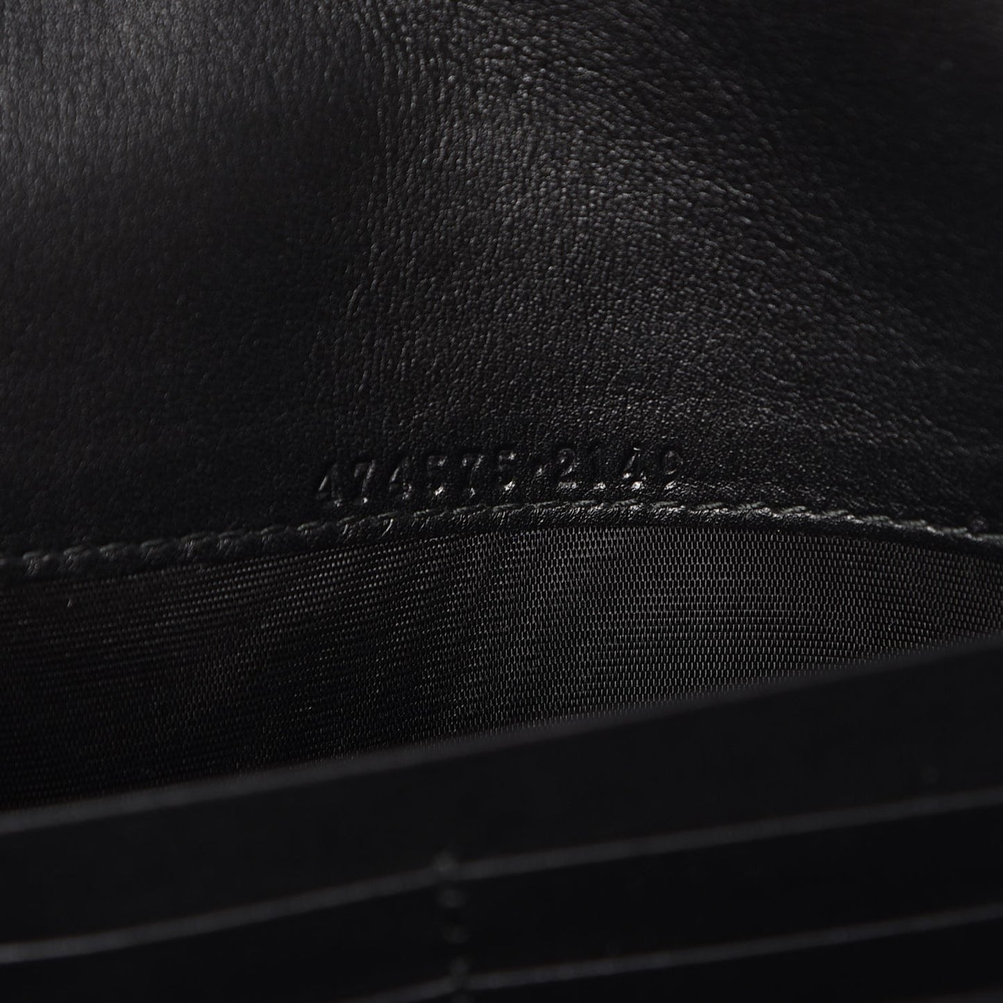 Calfskin Matelasse GG Marmont Chain Wallet Black