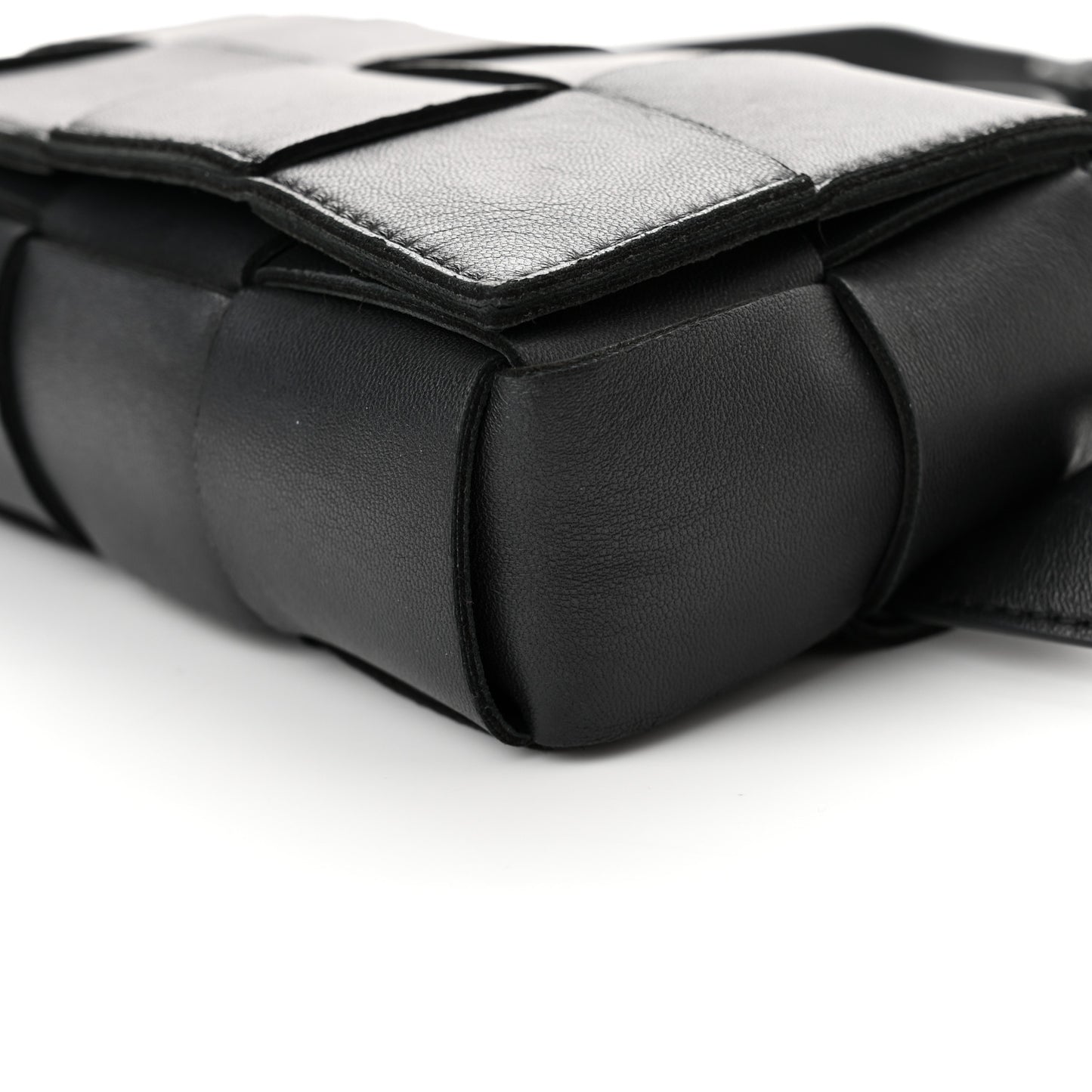 Nappa Maxi Intreccio The Belt Cassette Bag Black