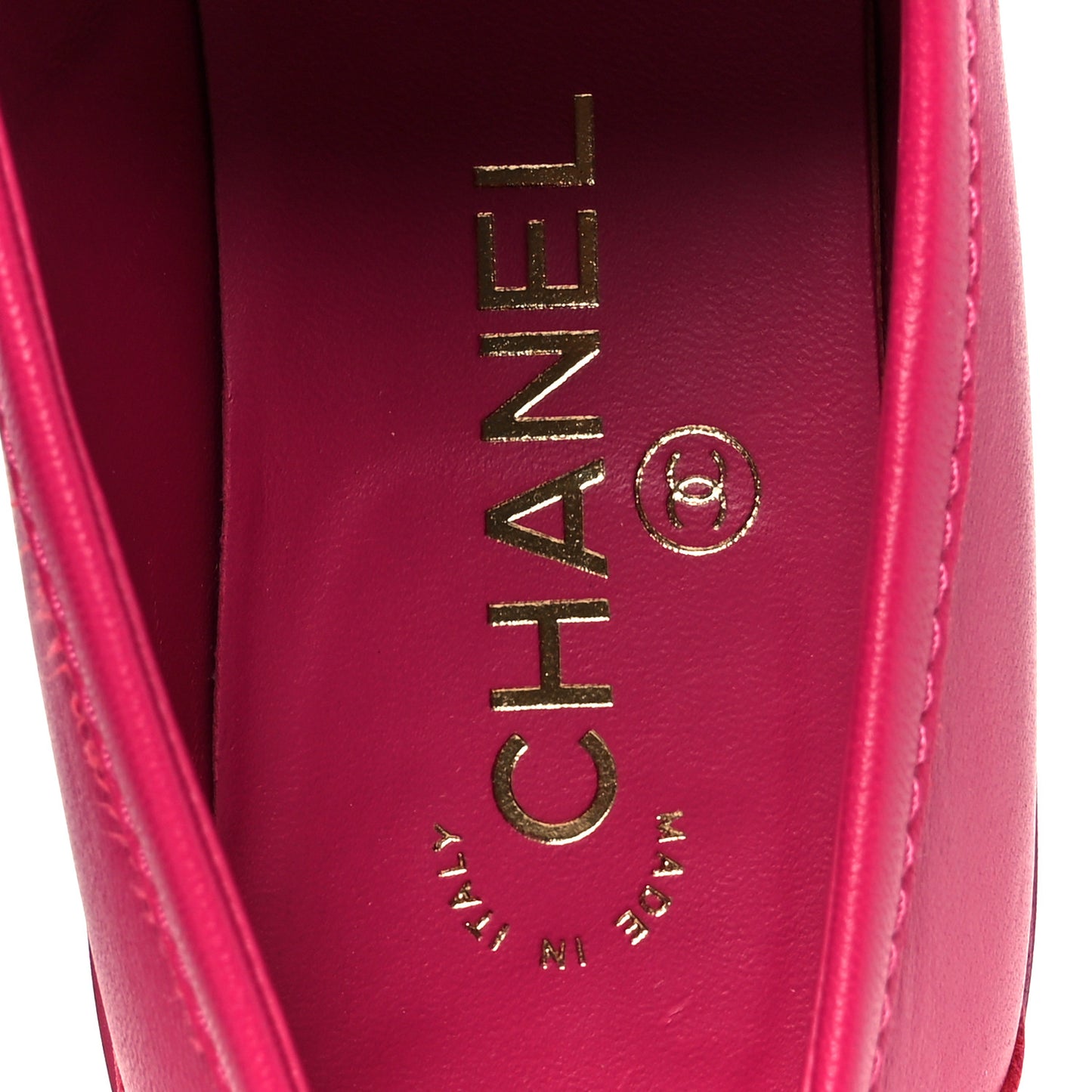 Lambskin Quilted CC Turnlock Loafers 39.5 Fuchsia