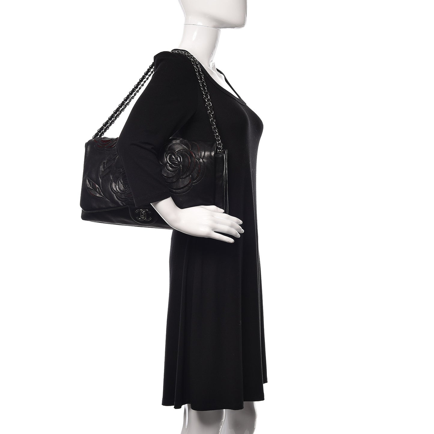 Lambskin Tweed Maxi Camellia Petals Flap Black