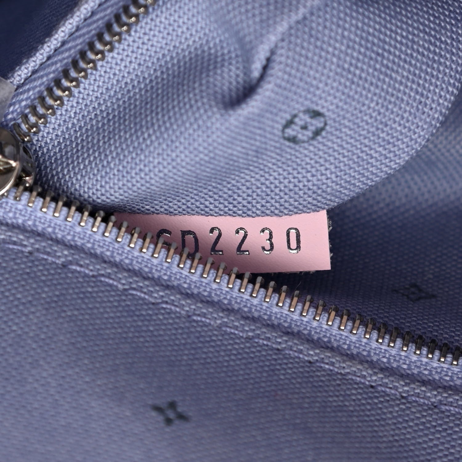 Louis Vuitton Monogram Escale Onthego GM Pastel 7 of 10