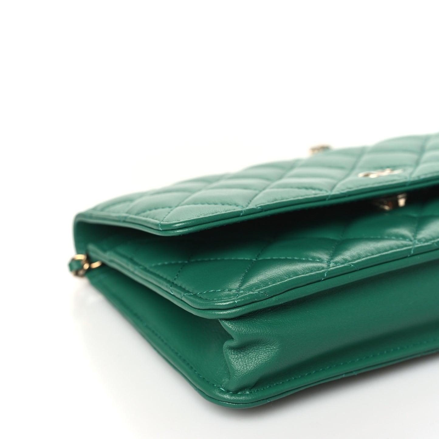 Lambskin Quilted Wallet On Chain WOC Green