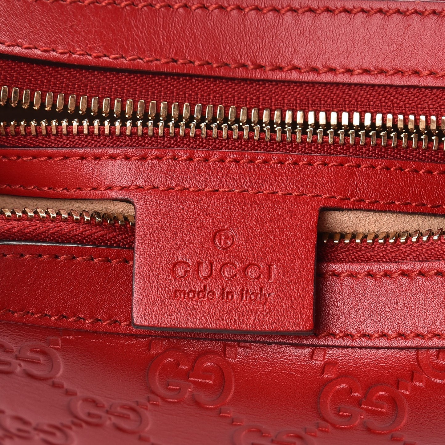 Guccissima Linea A Hobo Red