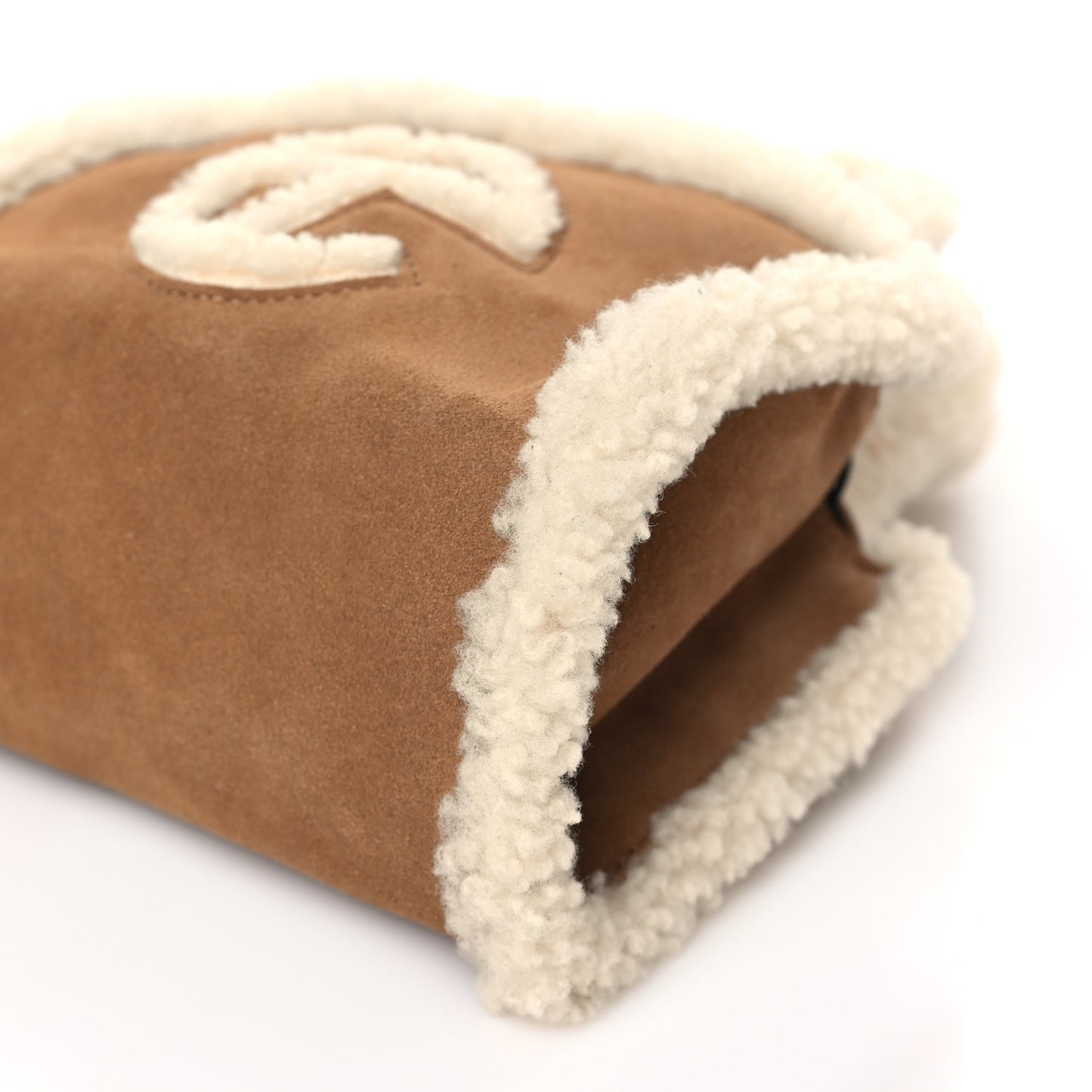 X UGG Suede shearling Small Shopping Bag Chestnut