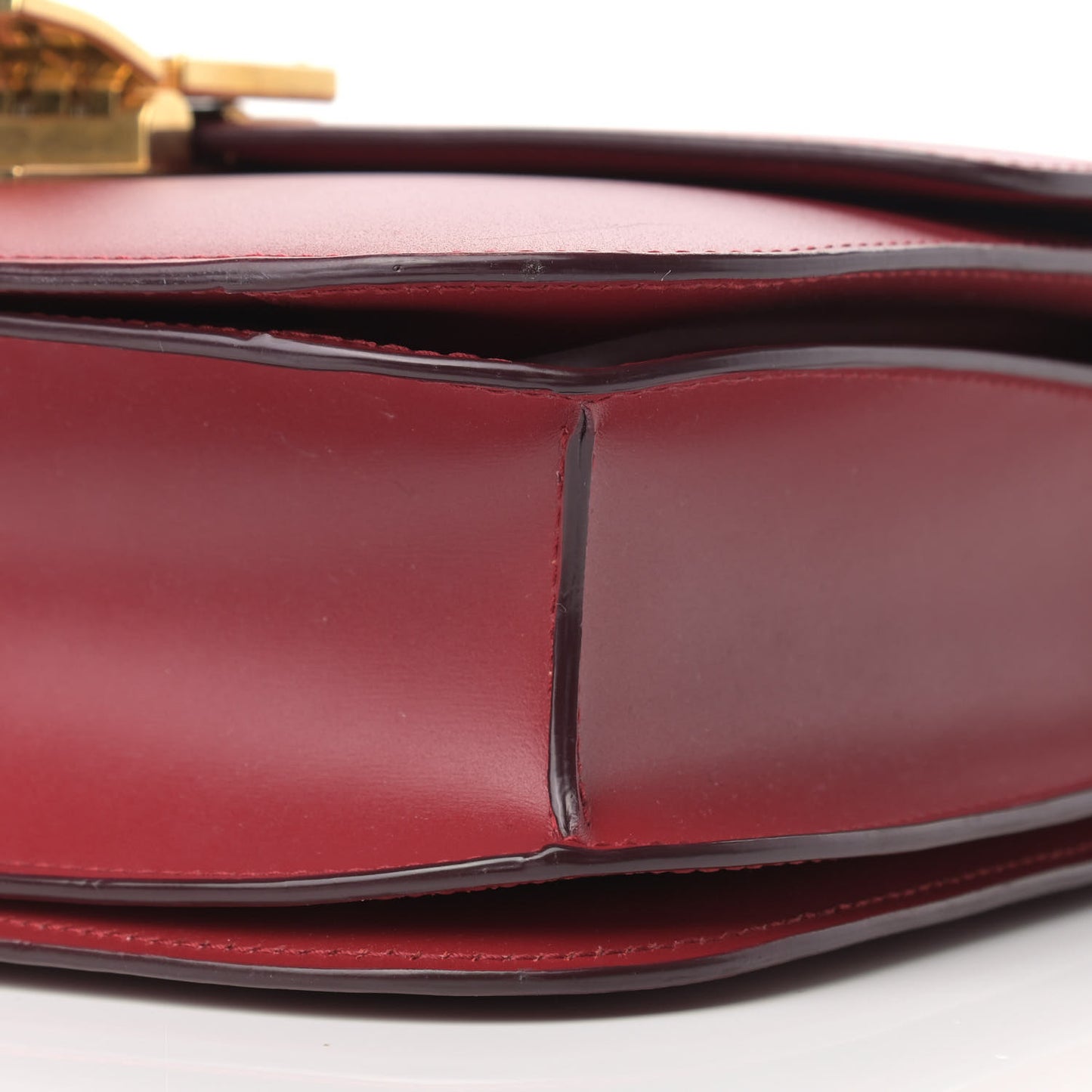 Box Calfskin Medium Classic Box Flap Bag Red