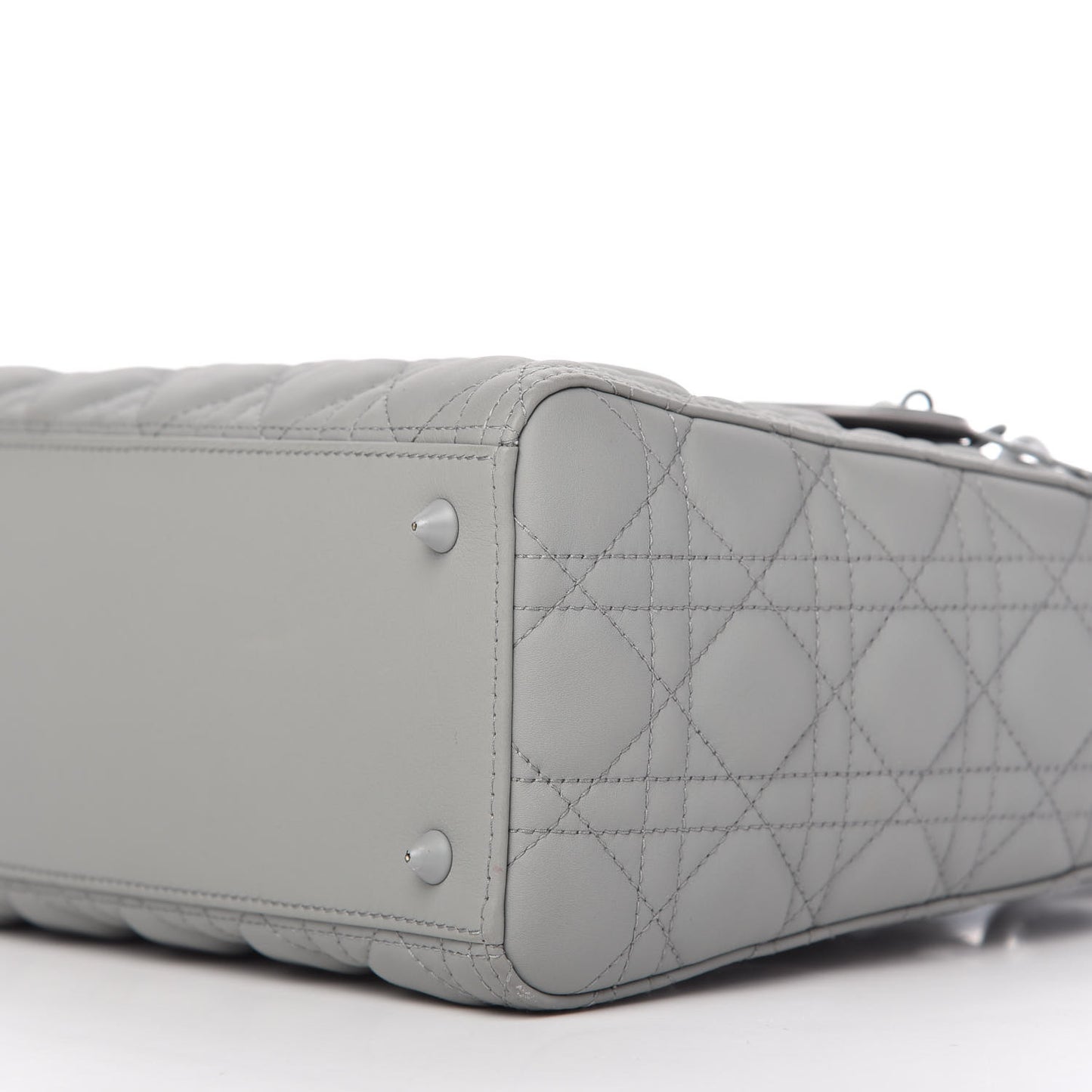 Ultra Matte Calfskin Cannage Medium Lady Dior Grey Stone