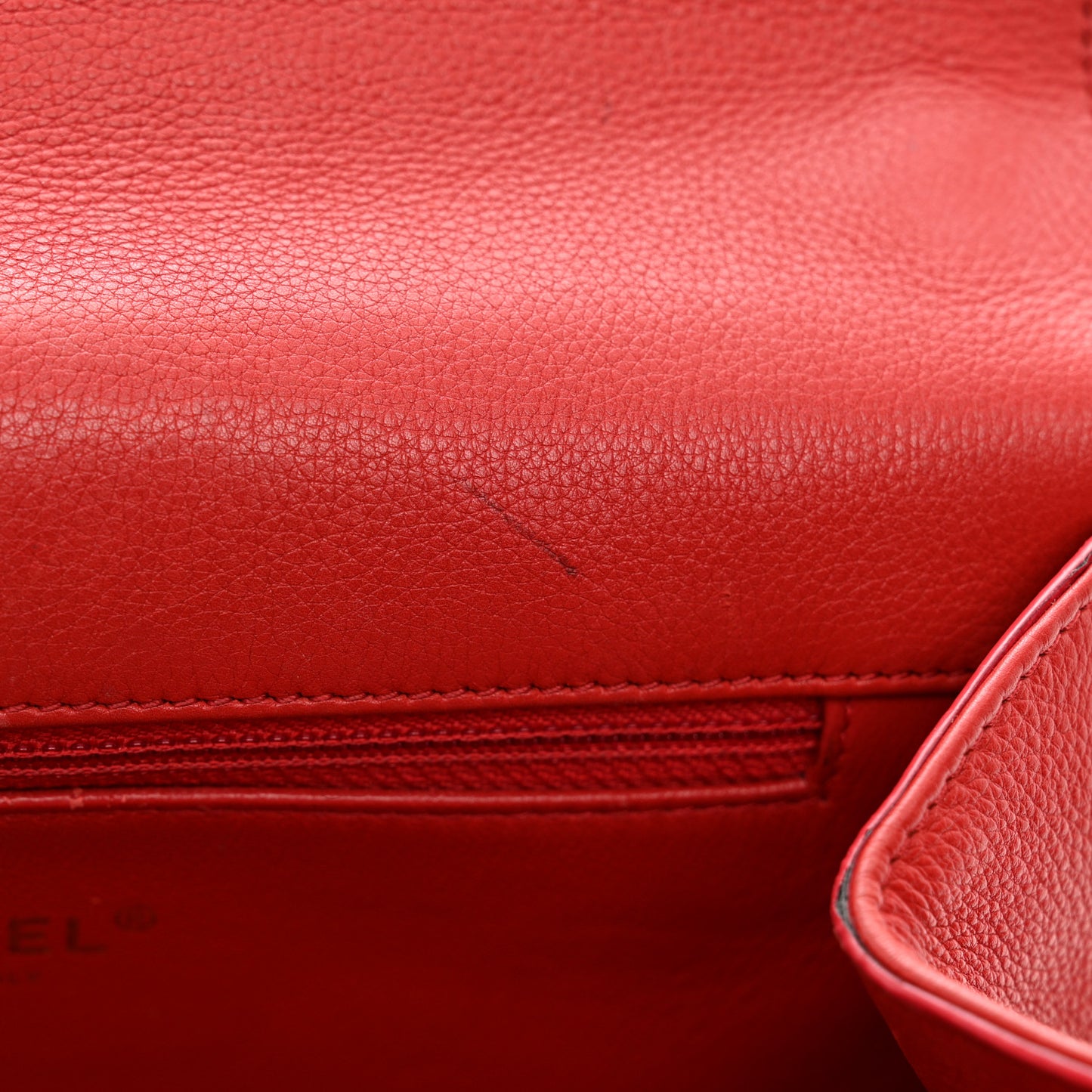 Calfskin Chevron Quilted Casual Trip Flap Red