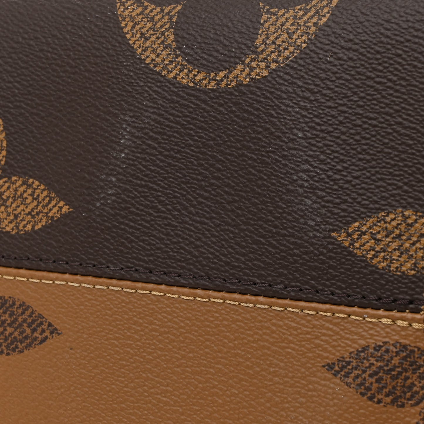 Reverse Monogram Giant Onthego GM