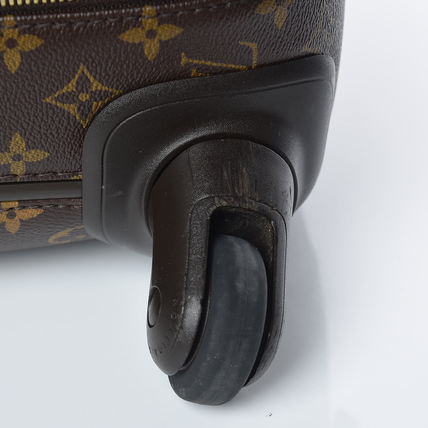 Louis Vuitton Monogram Zephyr 55 17 of 18
