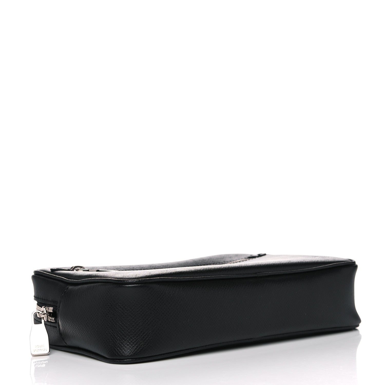 Louis Vuitton Taiga Kasai Clutch Black 3 of 8