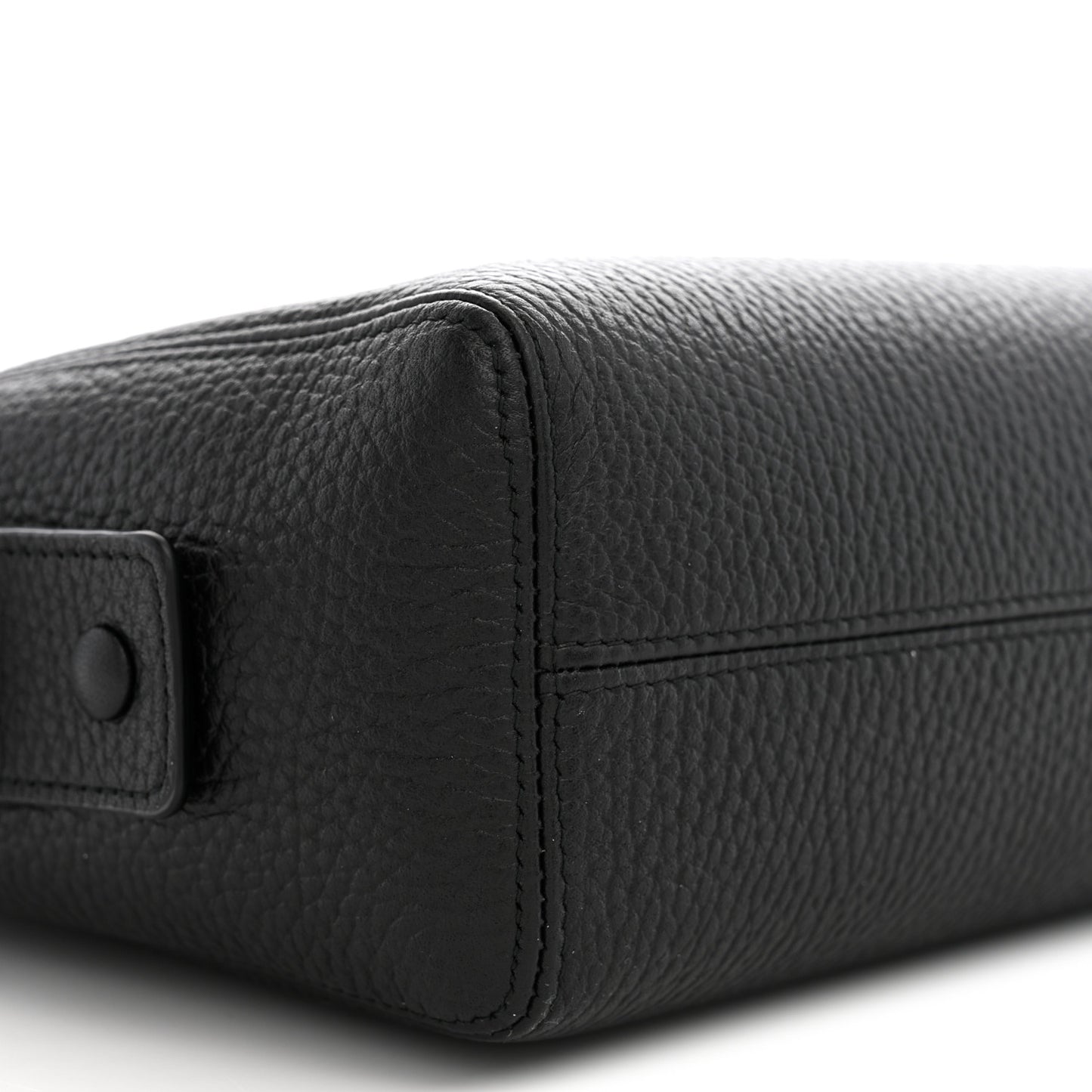 Grained Calfskin Large Zippered Pouch Black
