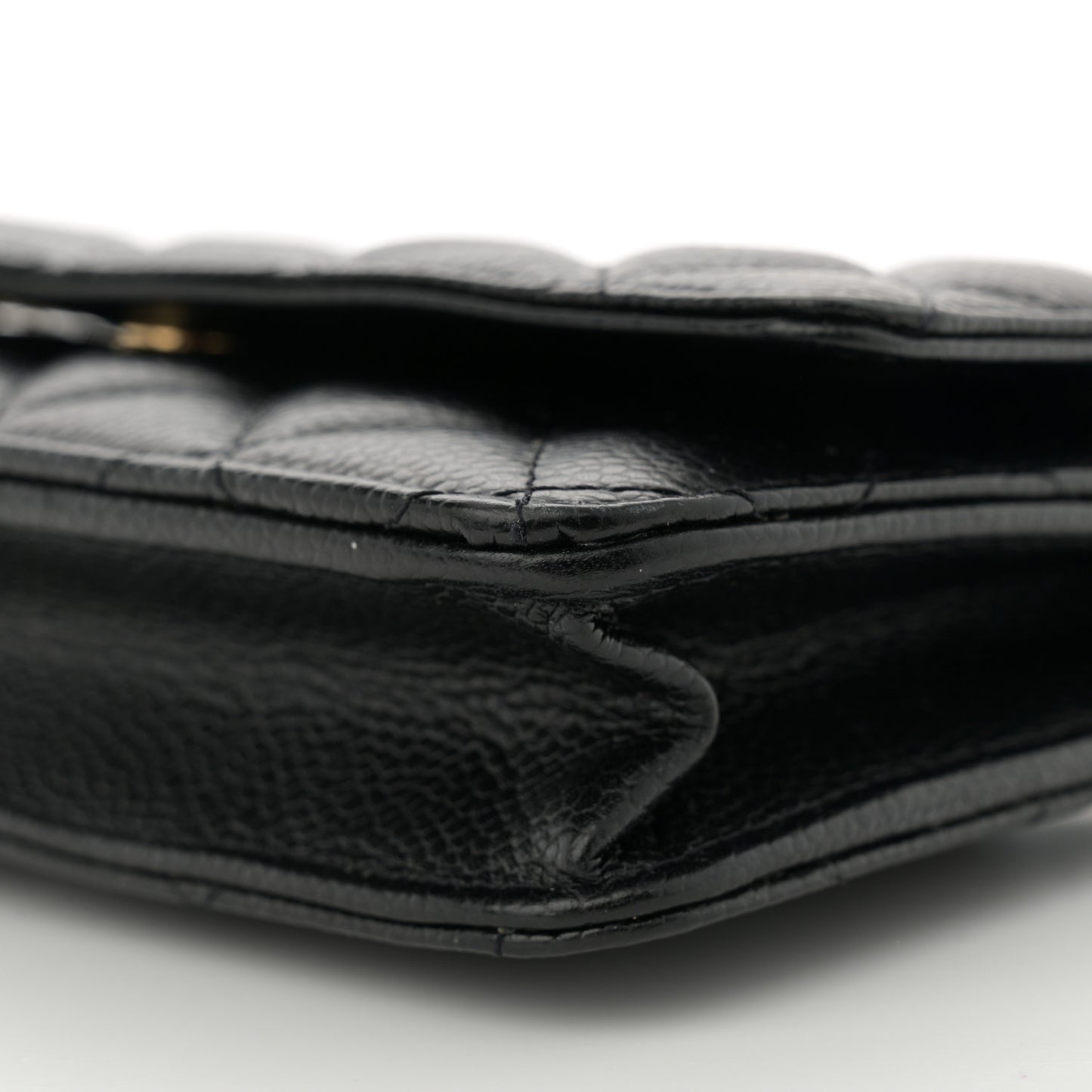 Caviar Quilted Wallet on Chain WOC Black