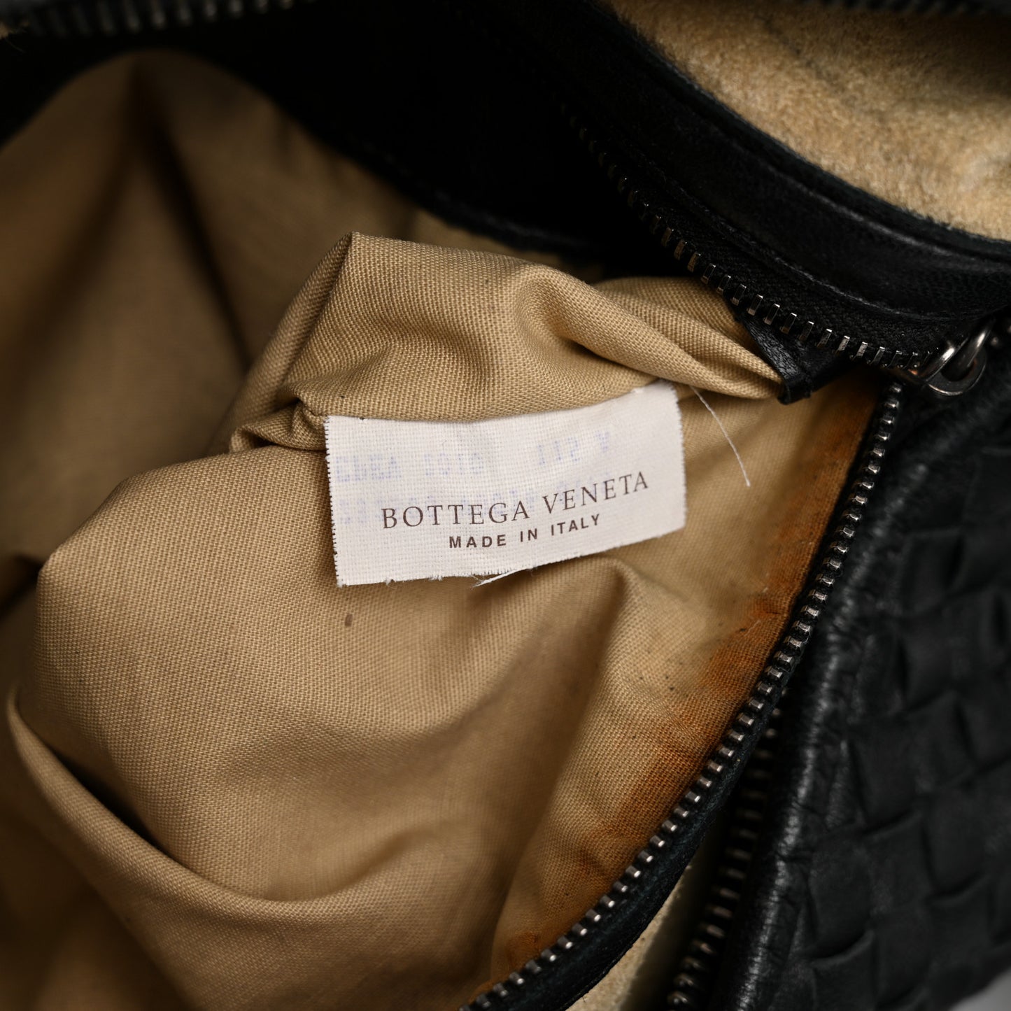 Nappa Intrecciato Large Belly Veneta Hobo Black