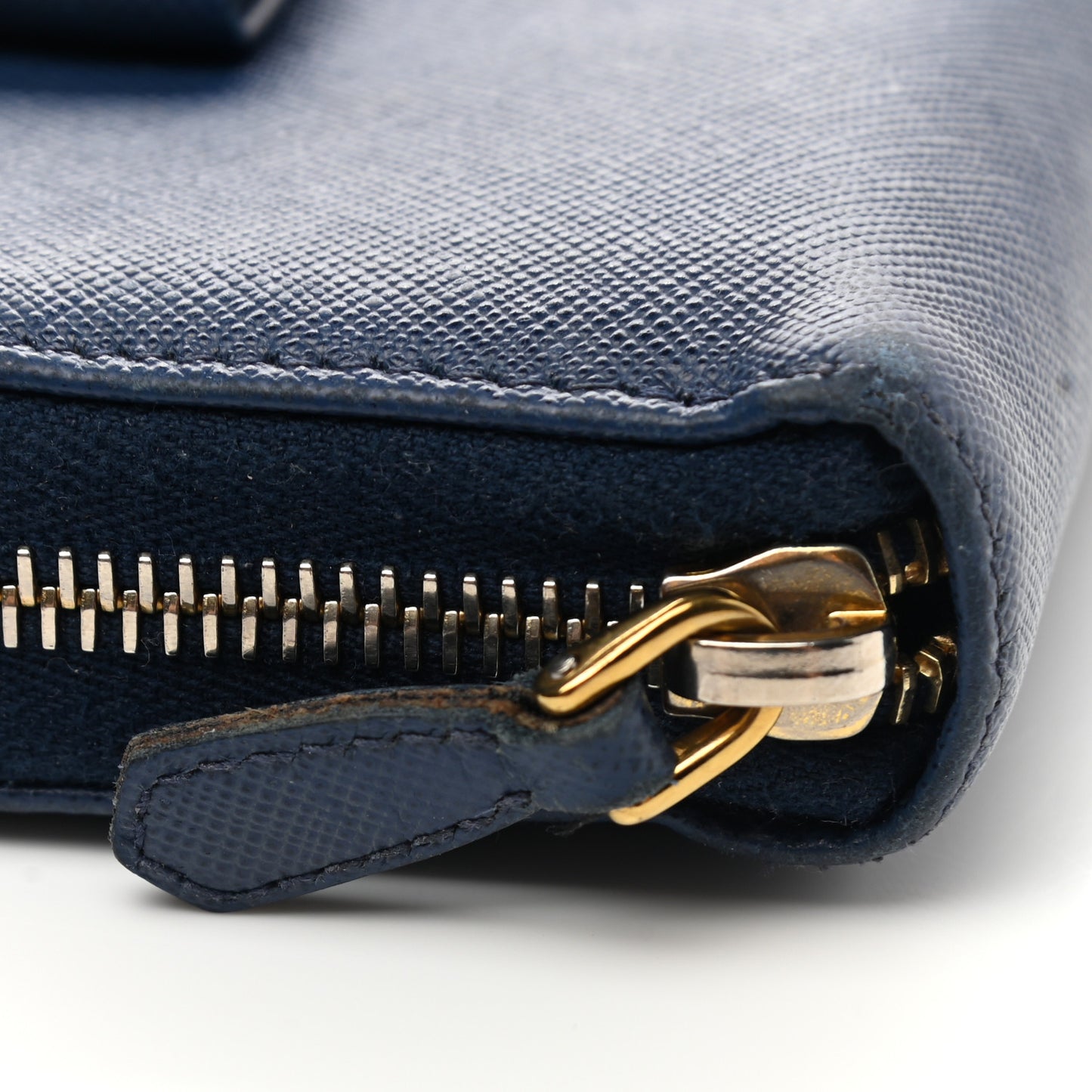 Saffiano Fiocco Bow Zip Around Wallet Bluette