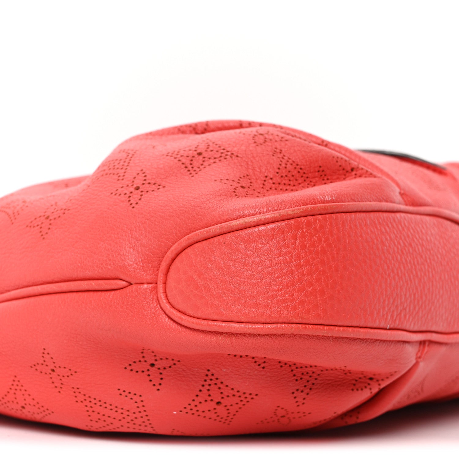 Louis Vuitton Mahina Selene MM Corail 8 of 9