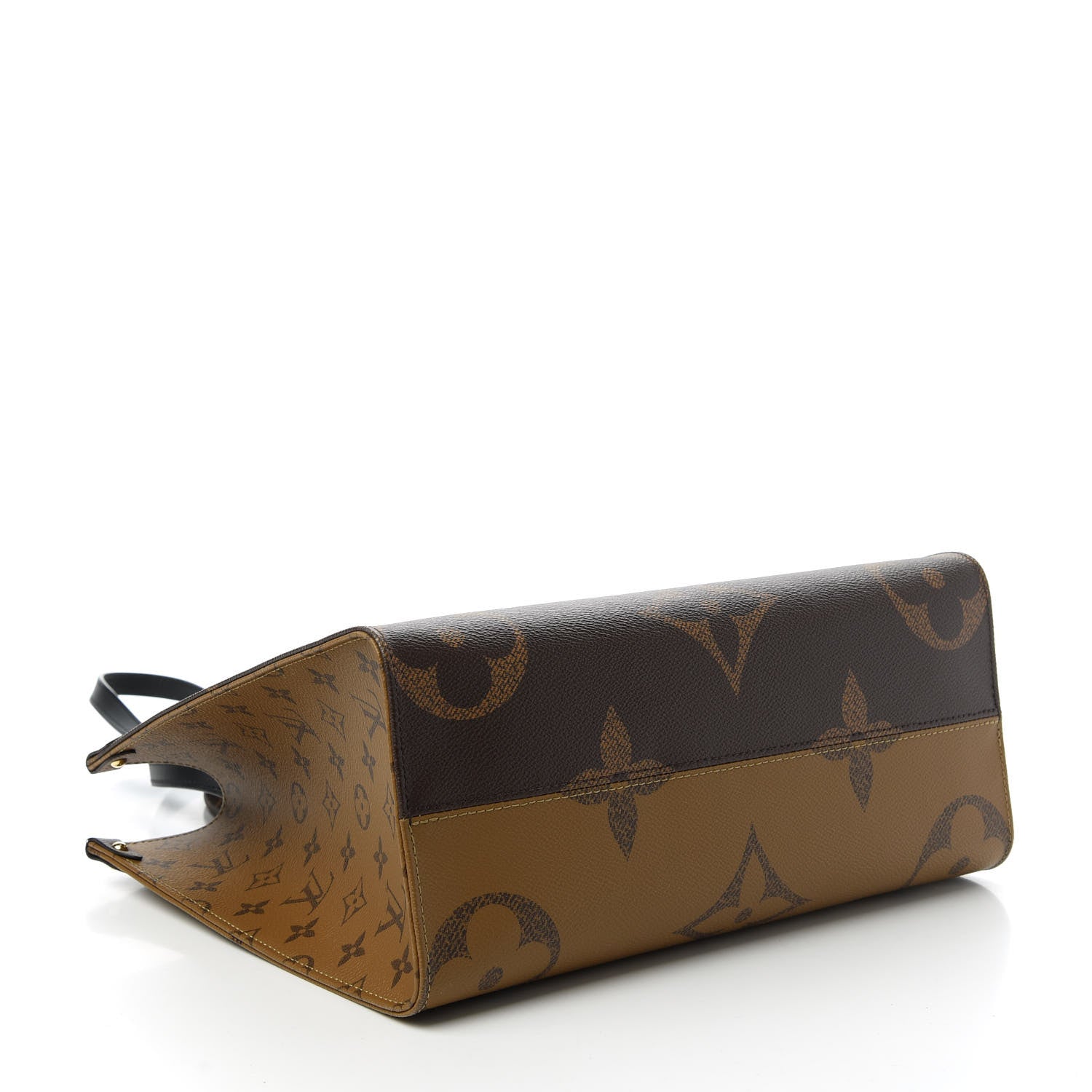 Louis Vuitton Reverse Monogram Giant Onthego MM 4 of 10