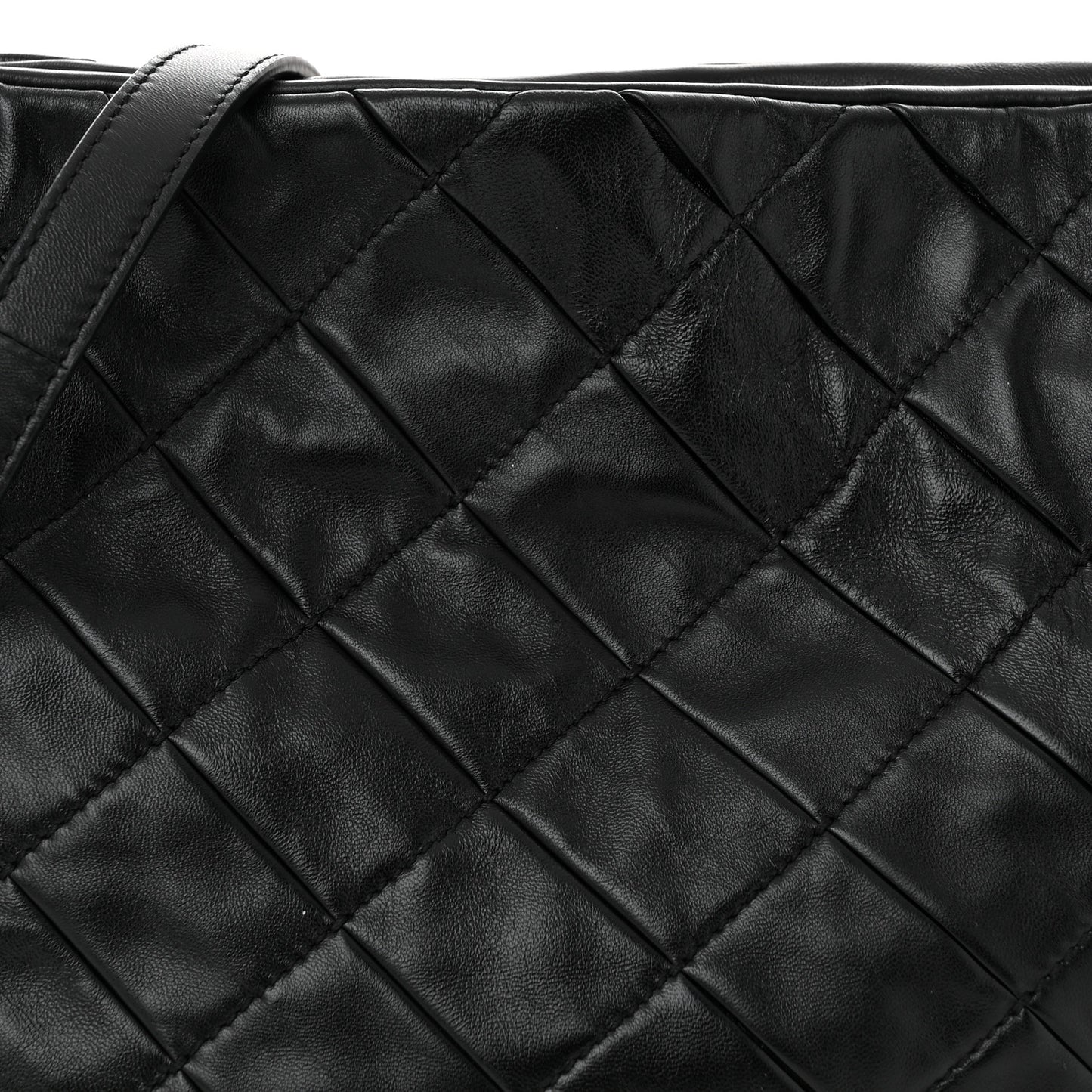 Nappa Pleated Small Flamenco Knot Bag Black
