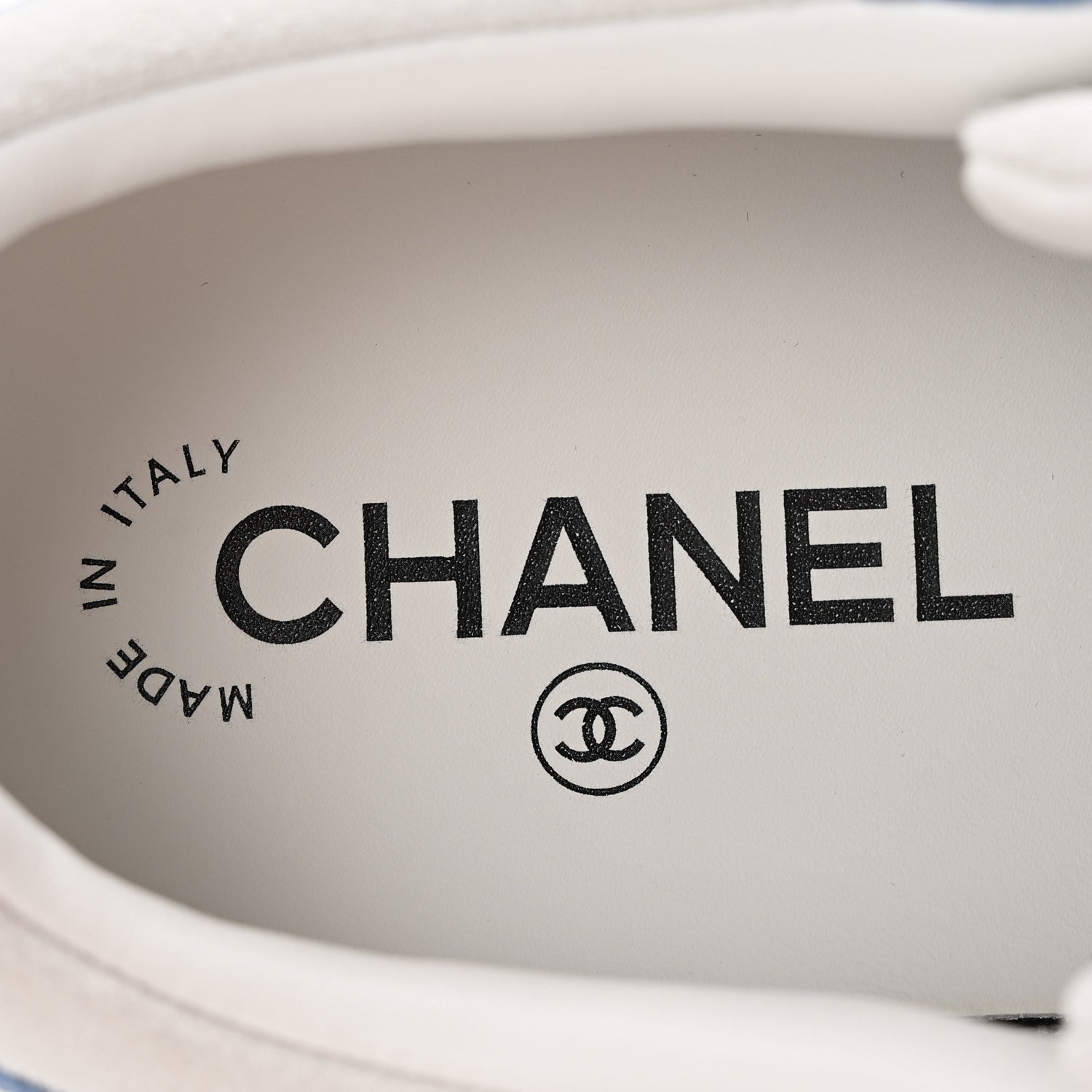 Chanel Suede Kidskin Womens CC Sneakers 39 White Blue 8 of 10
