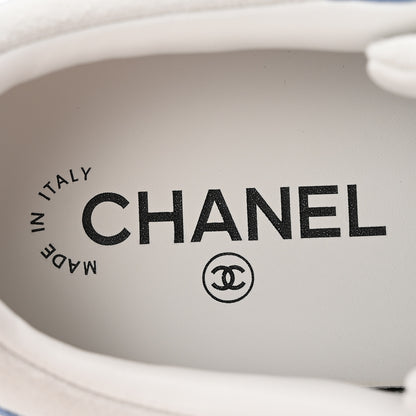 Chanel Suede Kidskin Womens CC Sneakers 39 White Blue 8 of 10