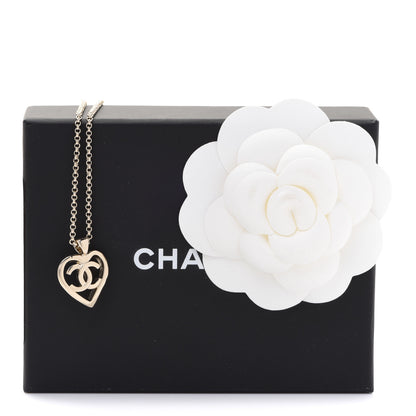 Chanel CC Heart Chain Pendant Necklace Gold 6 of 6