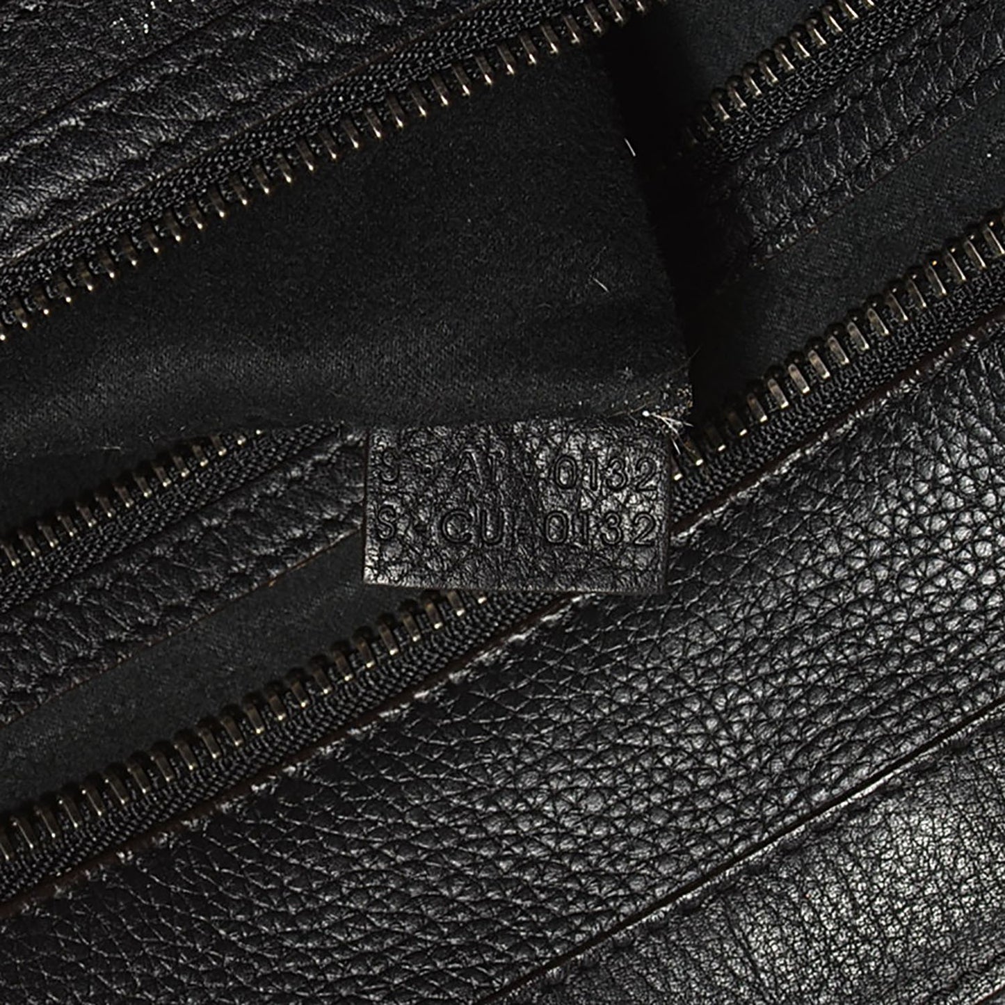 Drummed Calfskin Shoulder Luggage Black