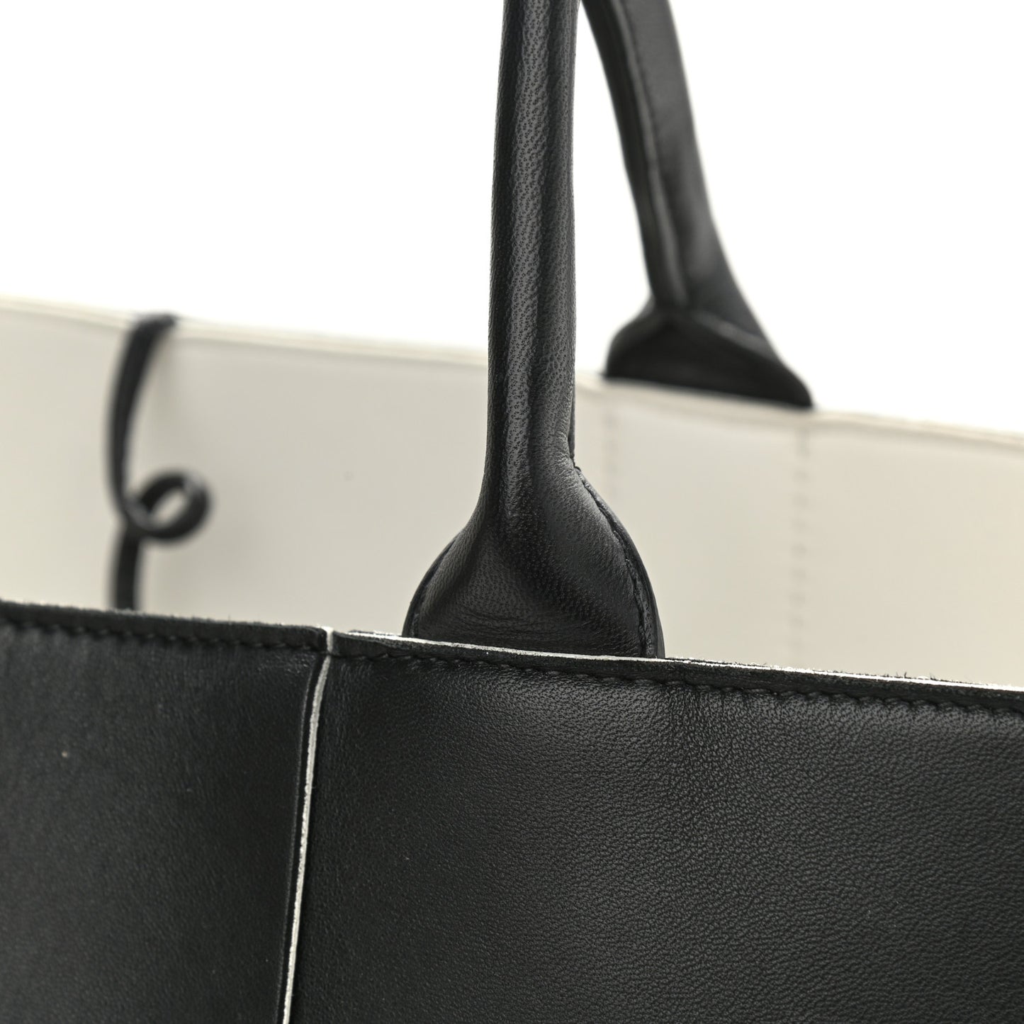 Nappa Maxi Intrecciato Arco Tote Black White