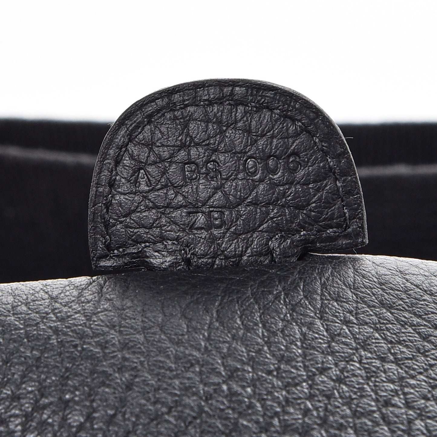 Taurillon Clemence Evelyne III PM Black
