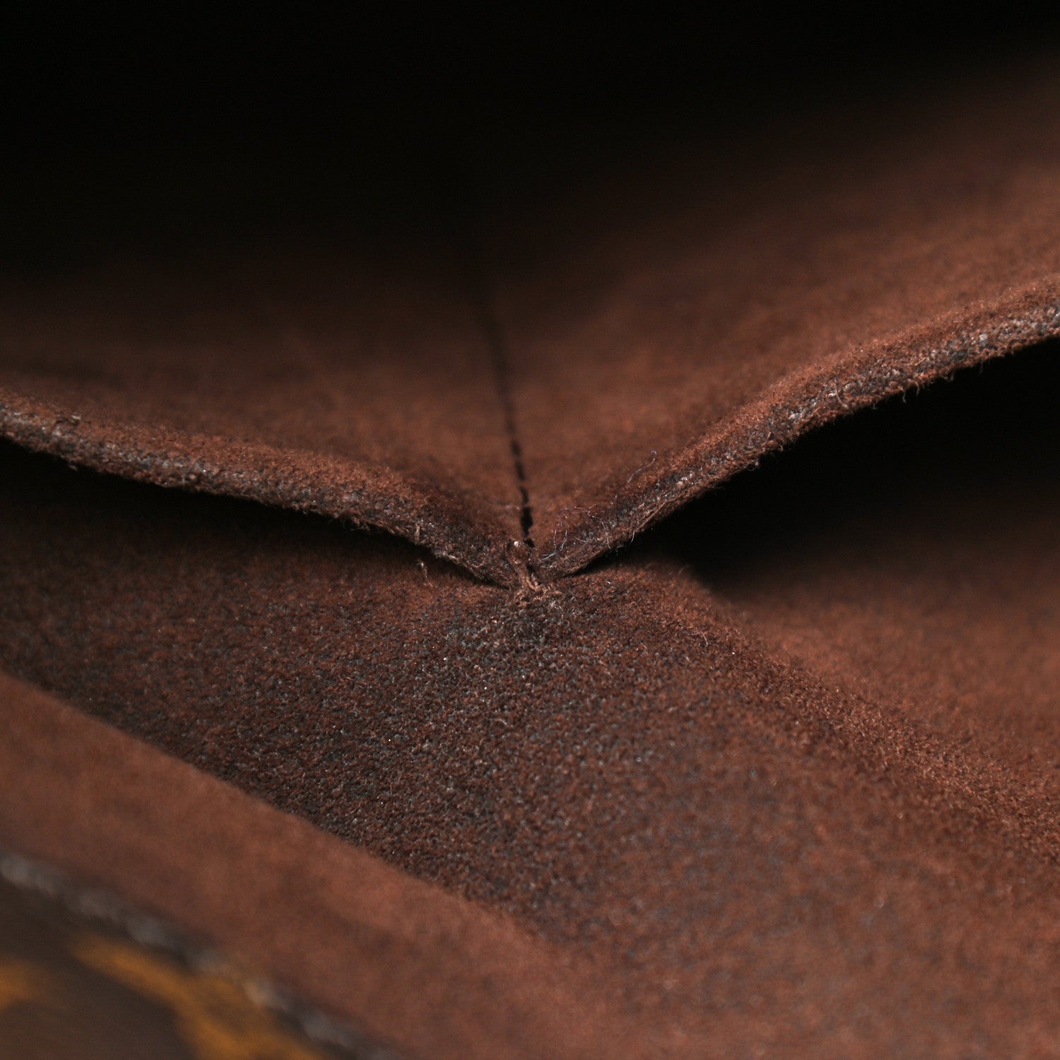 Louis Vuitton Monogram Metis 6 of 10