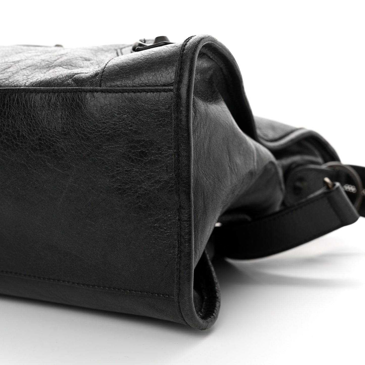 Agneau Classic Hardware City Black