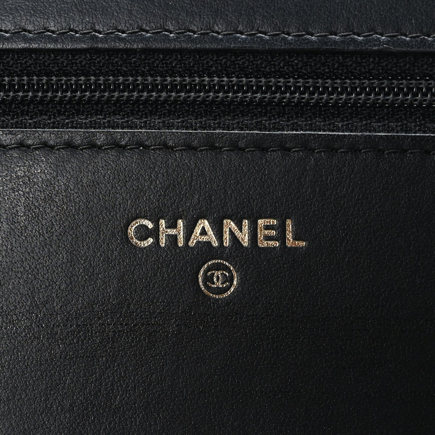 Caviar Quilted Boy Wallet On Chain WOC Black