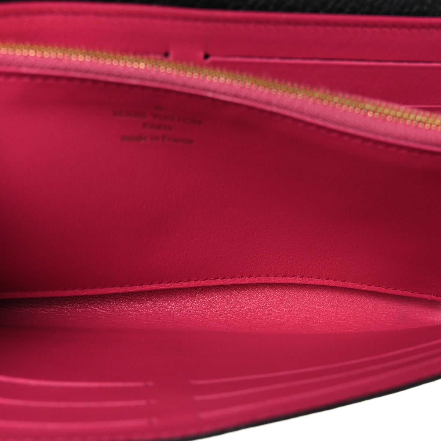 Taurillon Capucines Wallet Black
