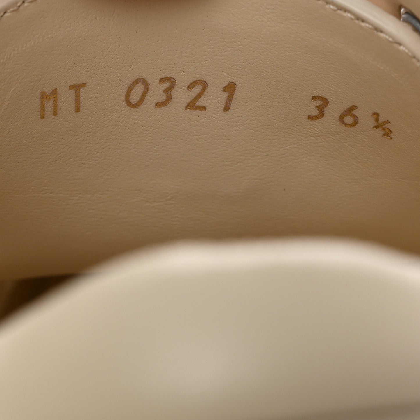 Brushed Calfskin Rubber Perforated Dioriron Derby Flat Shoes 36.5 Off White