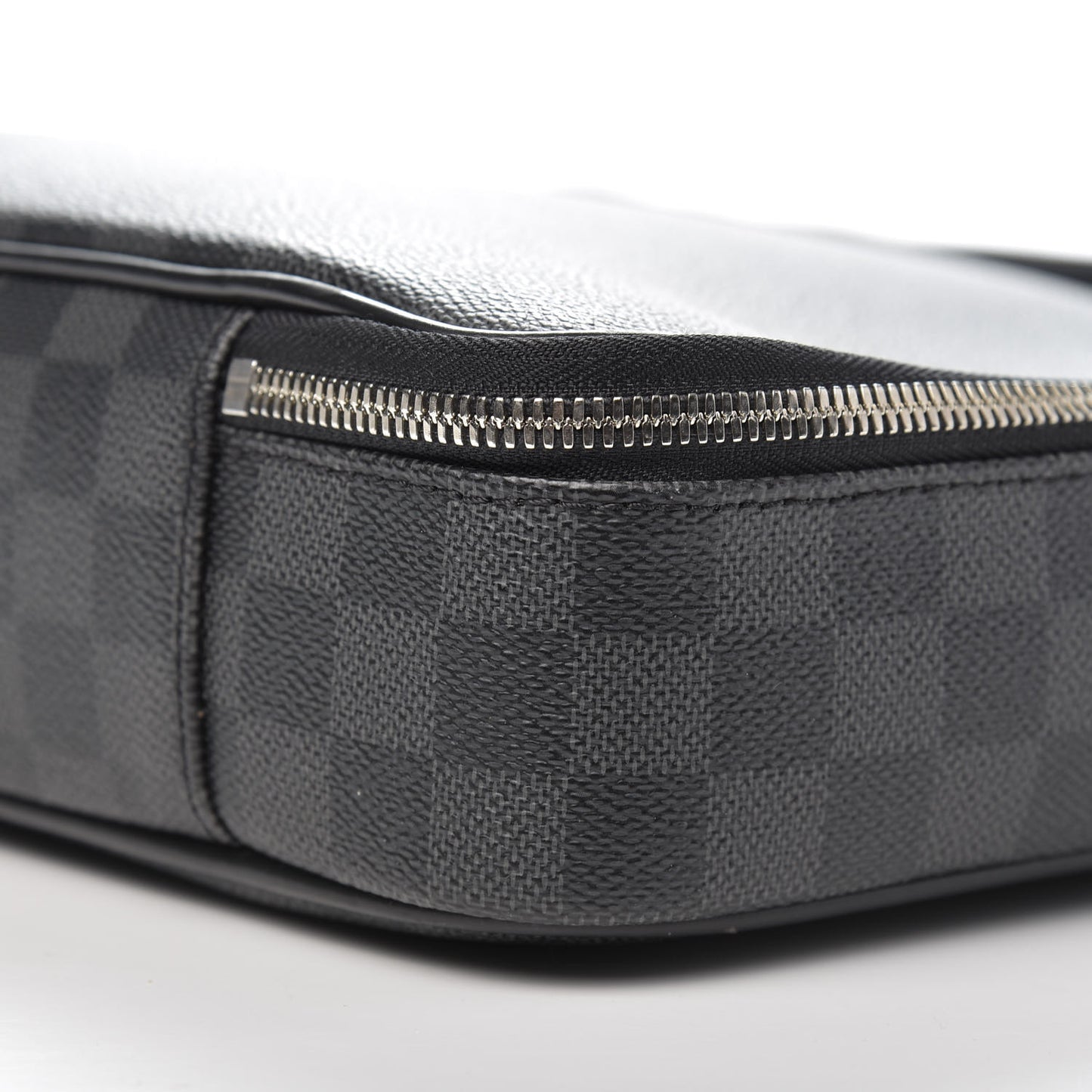 Damier Graphite Steeve