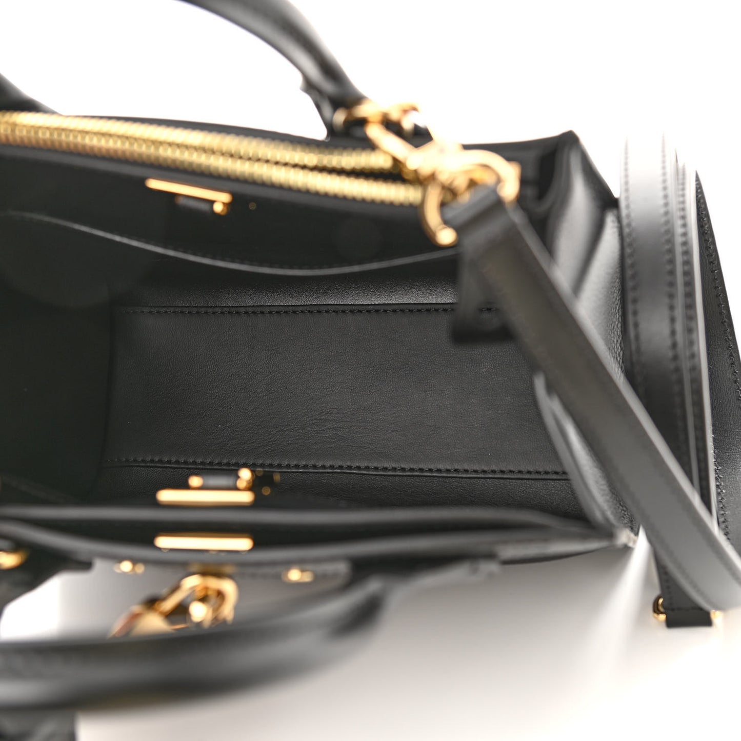 Calfskin City Steamer Mini Black