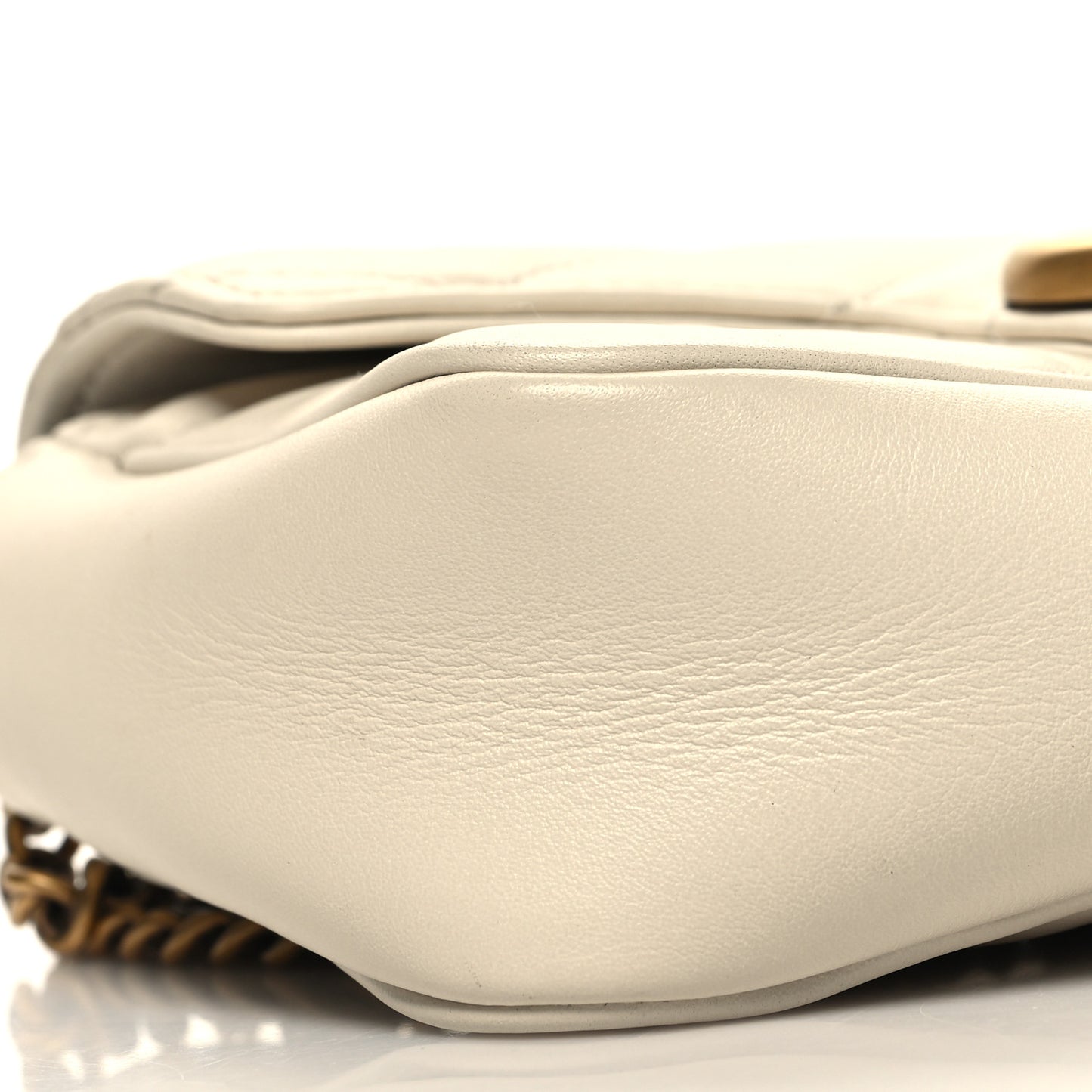 Calfskin Matelasse Super Mini GG Marmont Shoulder Bag White