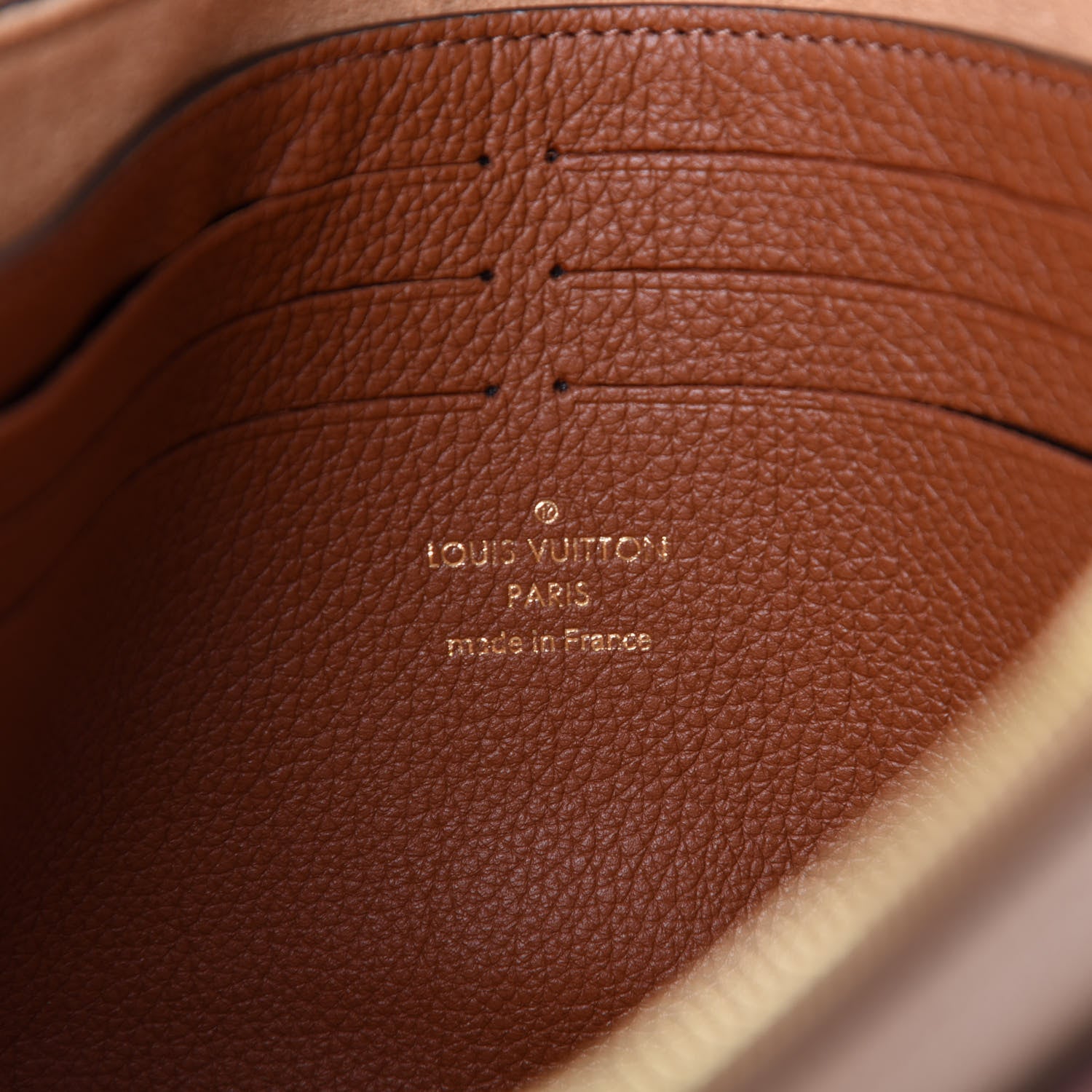 Louis Vuitton Soft Calfskin My Lockme Pochette Arizona Quartz Caramel 8 of 11