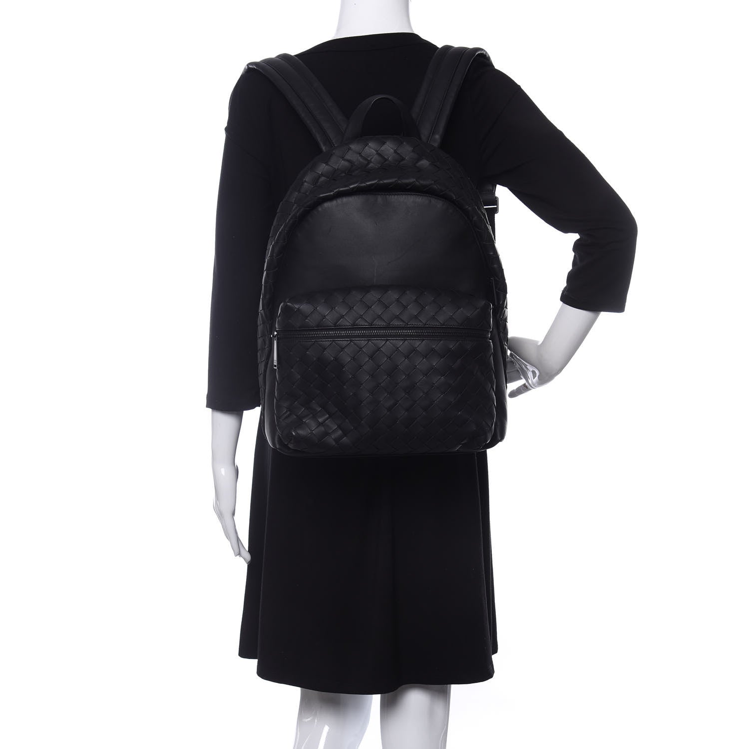 Bottega Veneta Smooth Calfskin Intrecciato Backpack Black 3 of 17